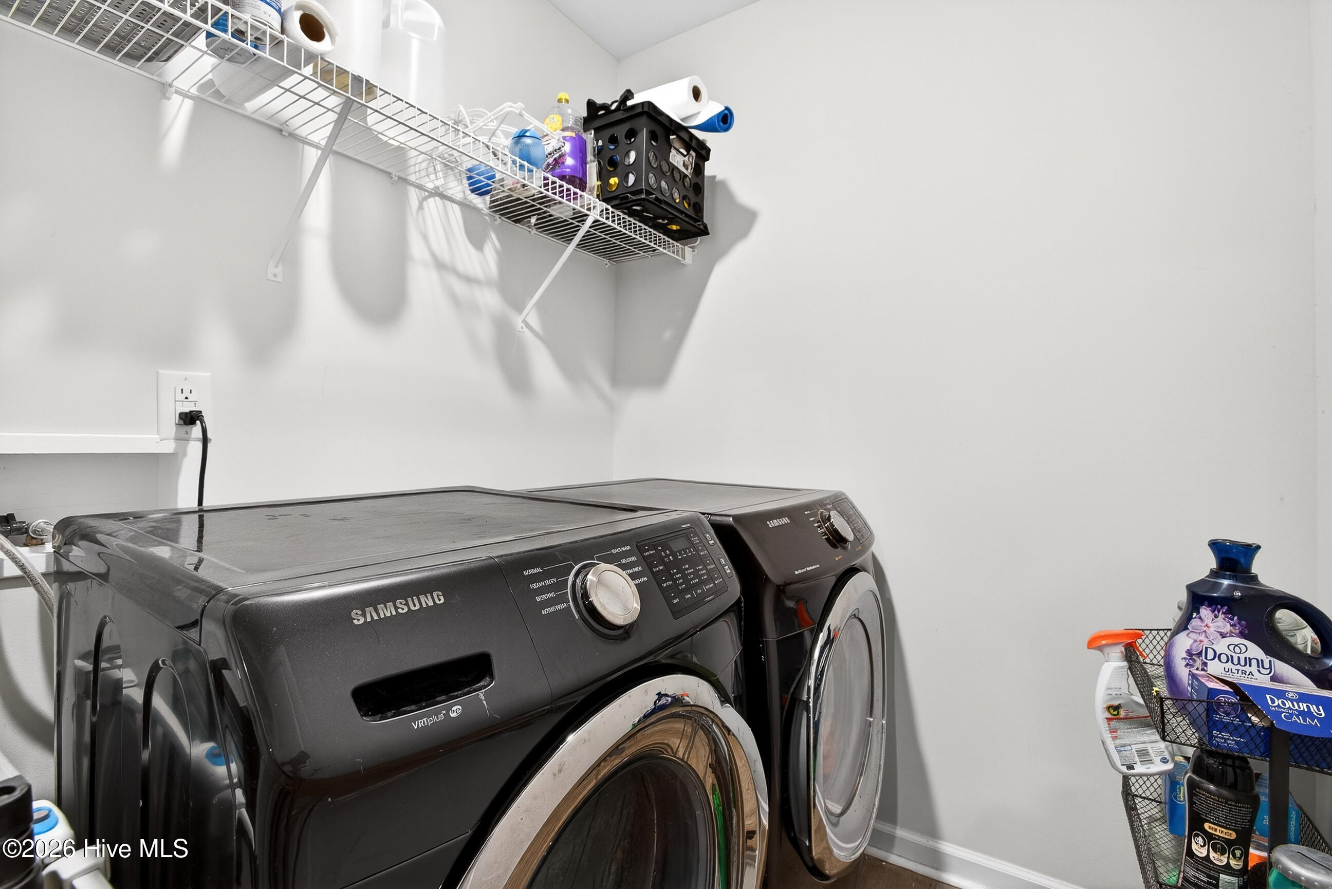 100566530 | Photo 16