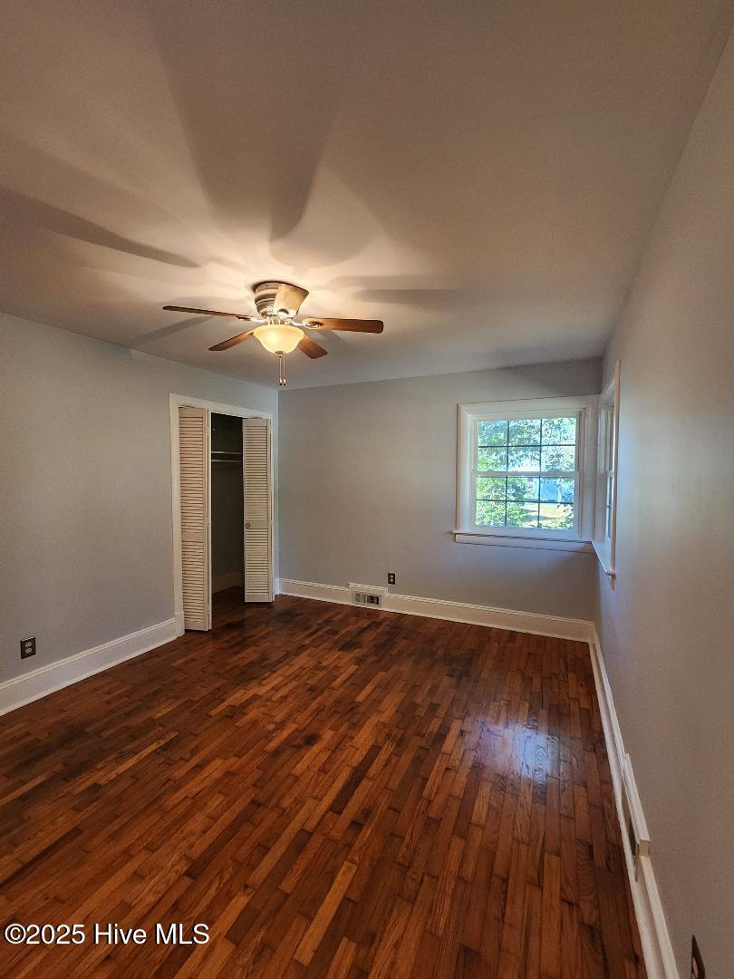 100540372 | Photo 23