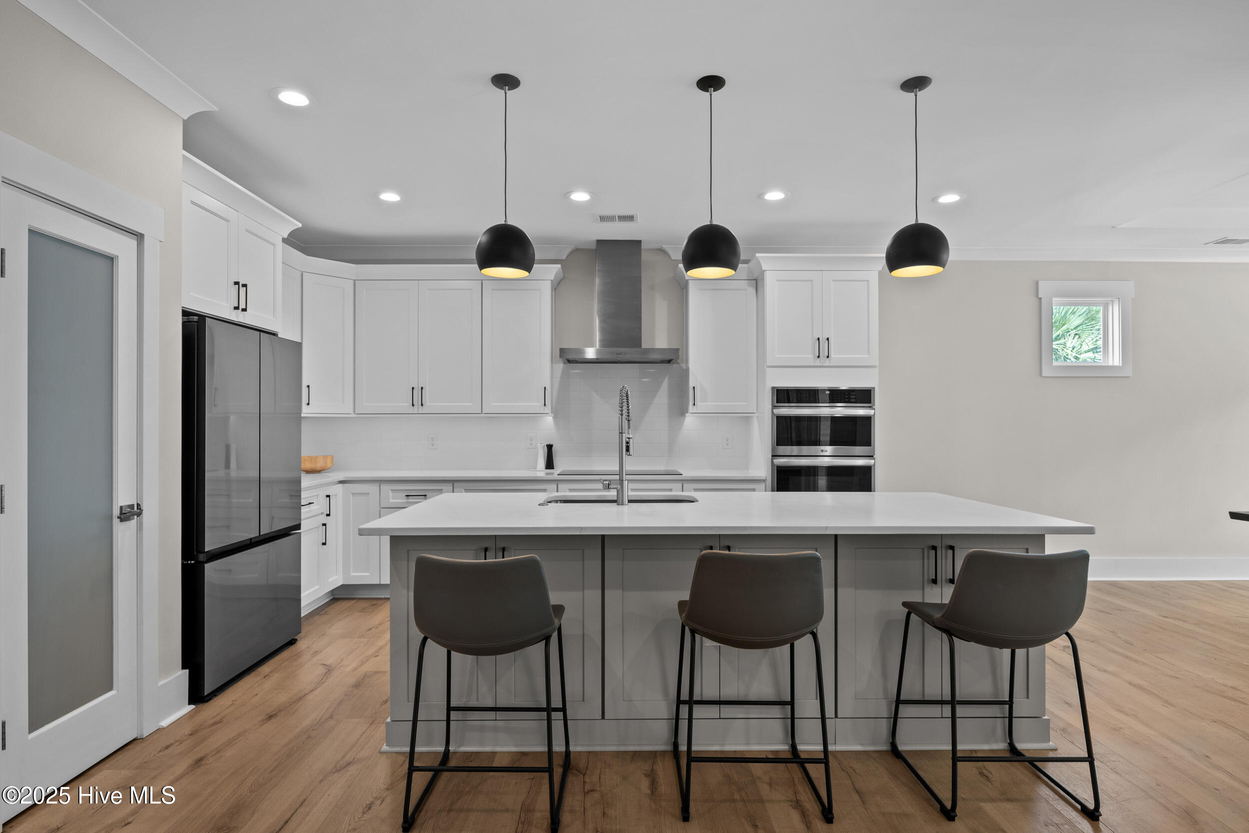 100532896 | Photo 20