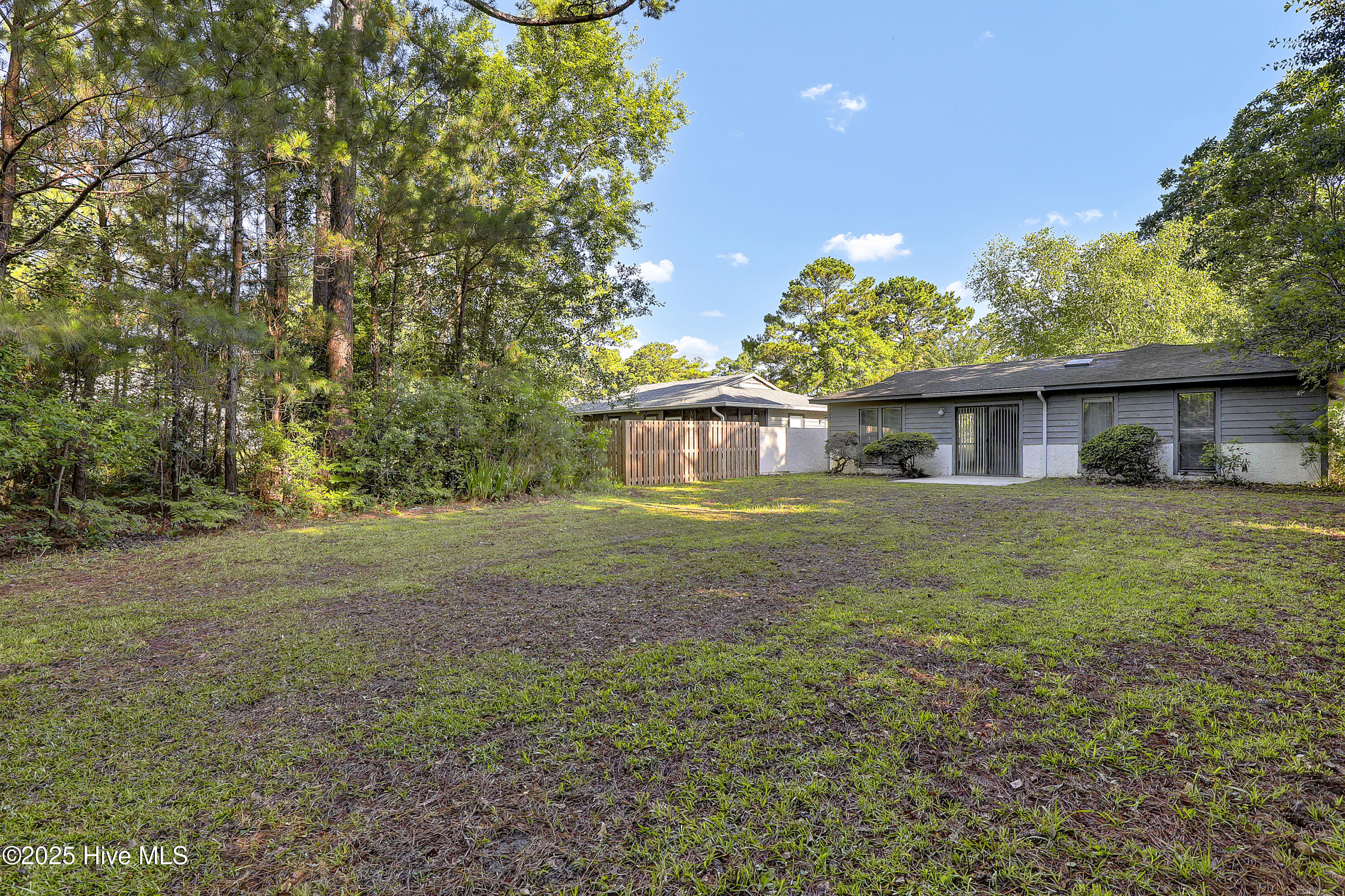 100543829 | Photo 25