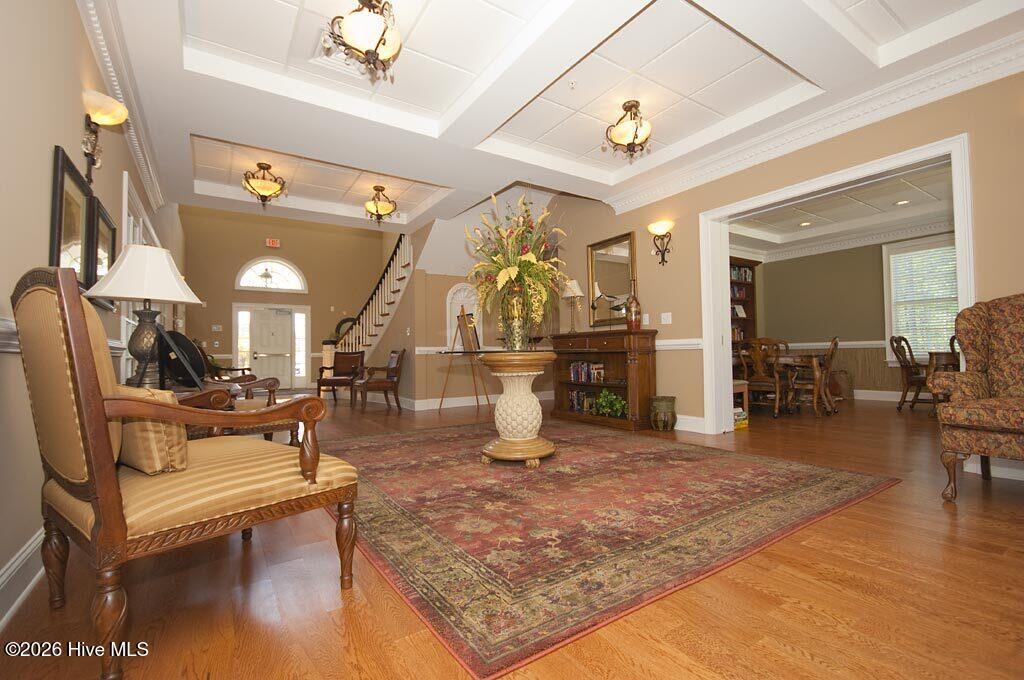 100555861 | Photo 10