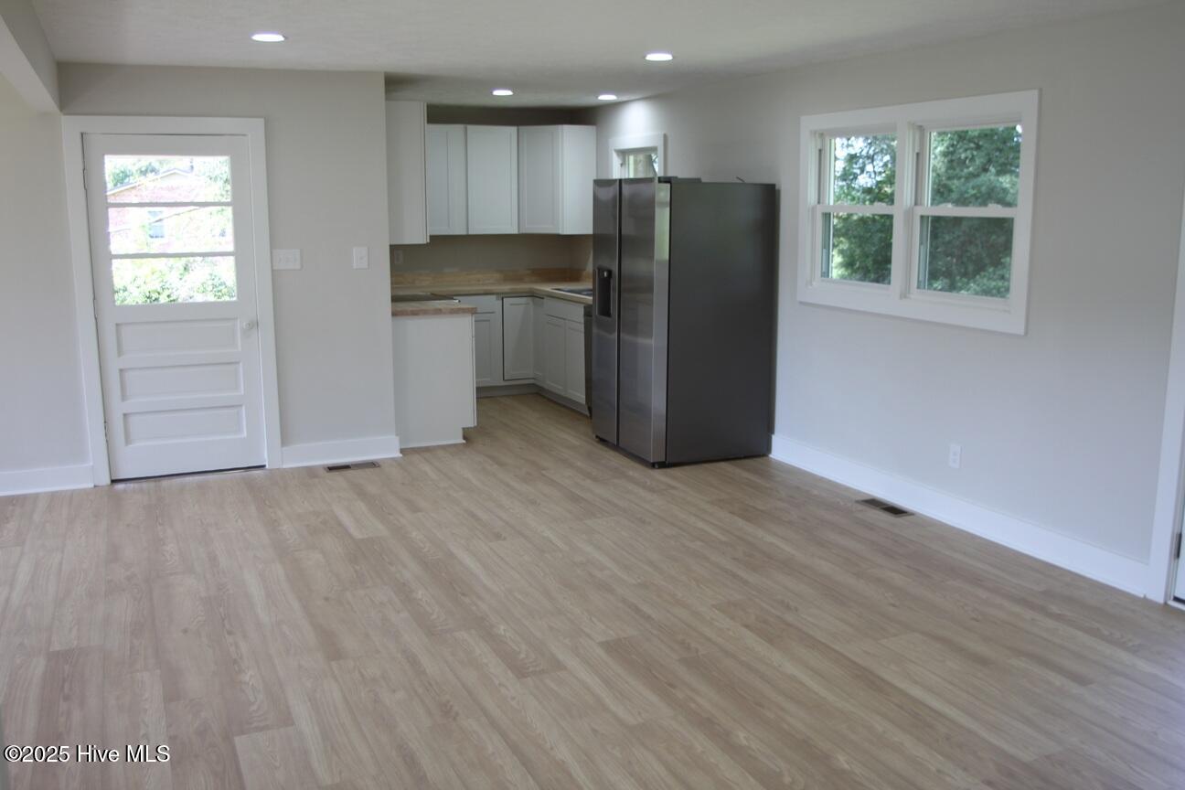 100526271 | Photo 11