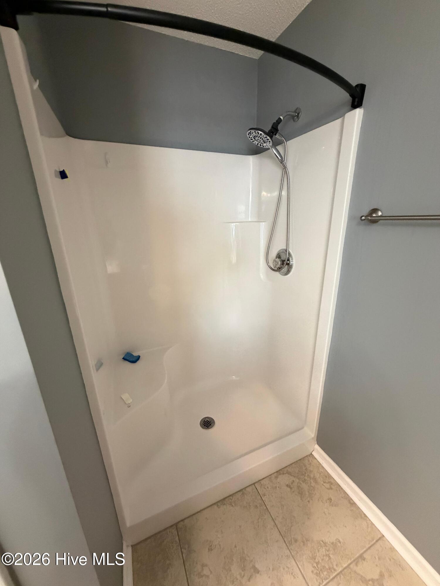 100548019 | Photo 11