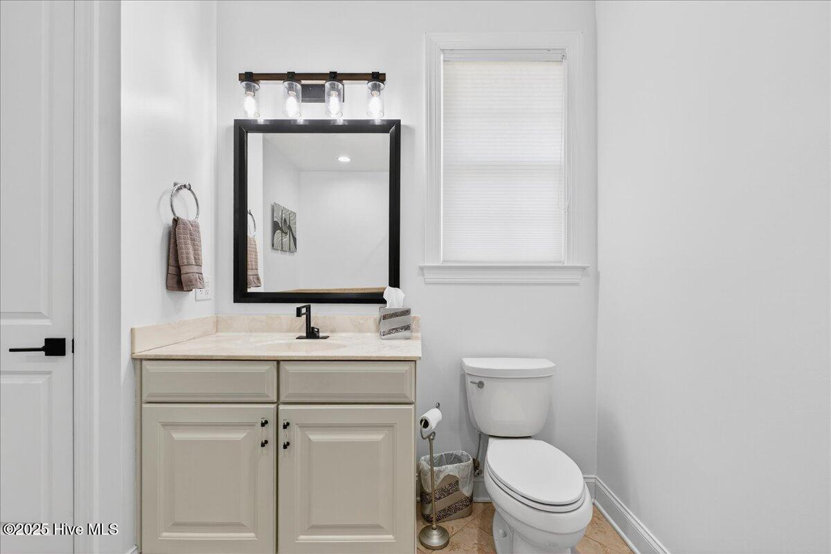 100530632 | Photo 41