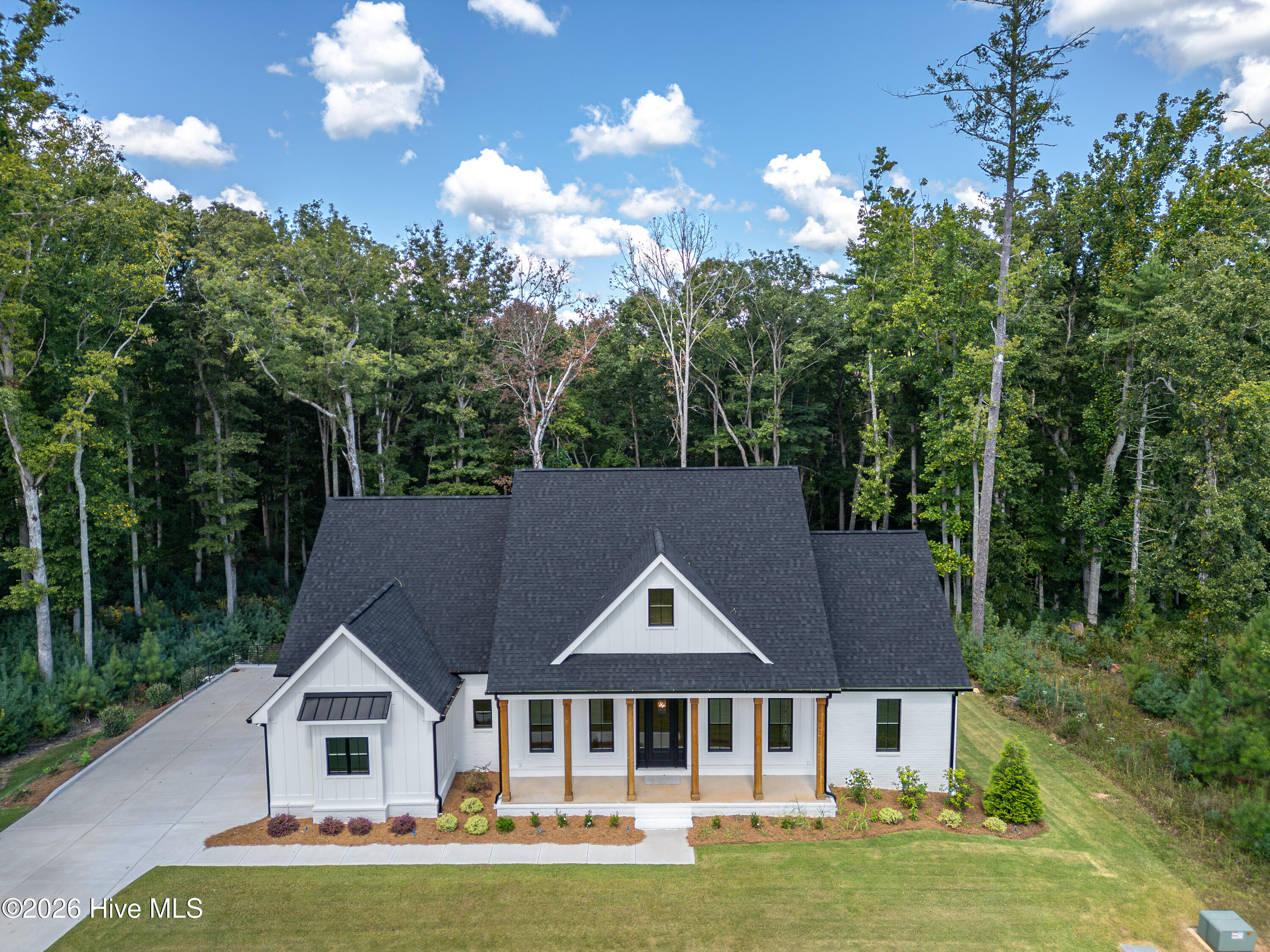 Photo 2 of Single family home for sale at 31 Clearview Ln, Blairsville, GA 30512 | MLS# 100603524 | Listing updated on 2026-09-15