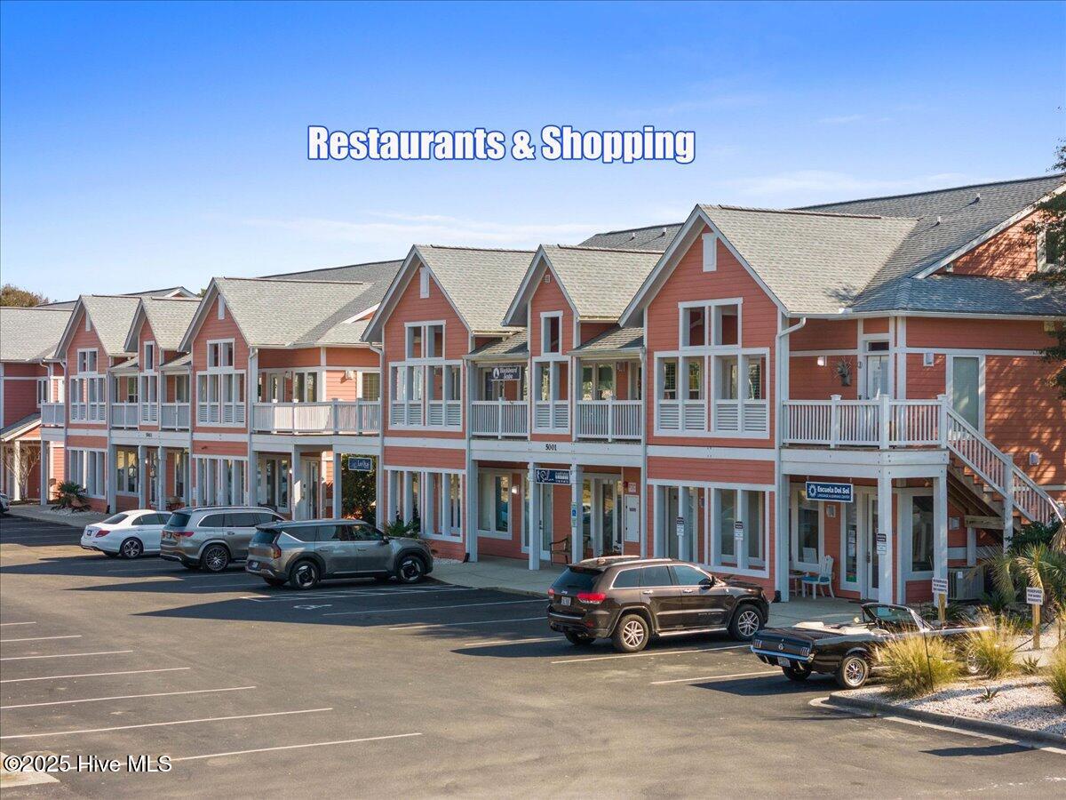 100537429 | Photo 46