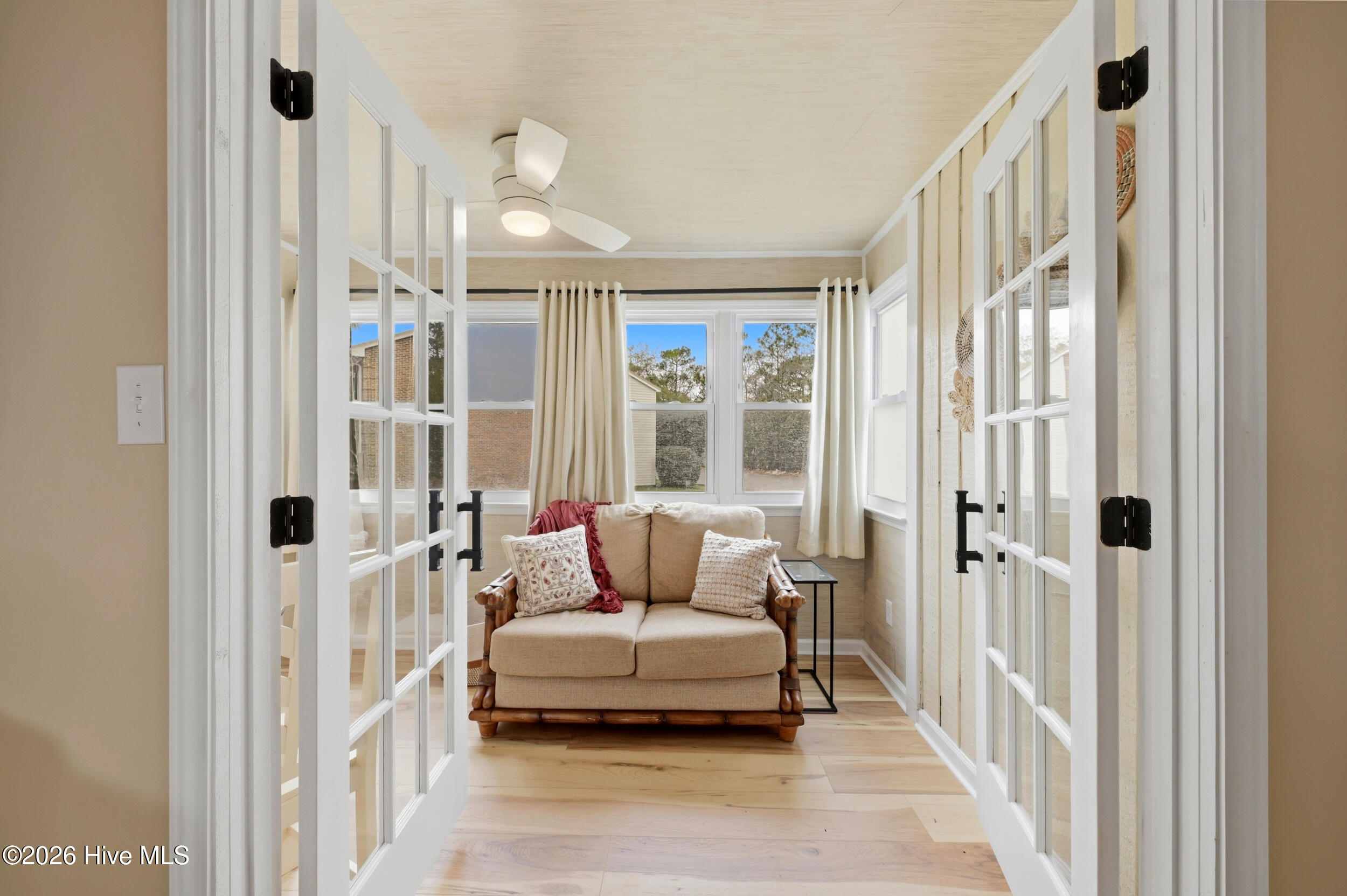 100557756 | Photo 18