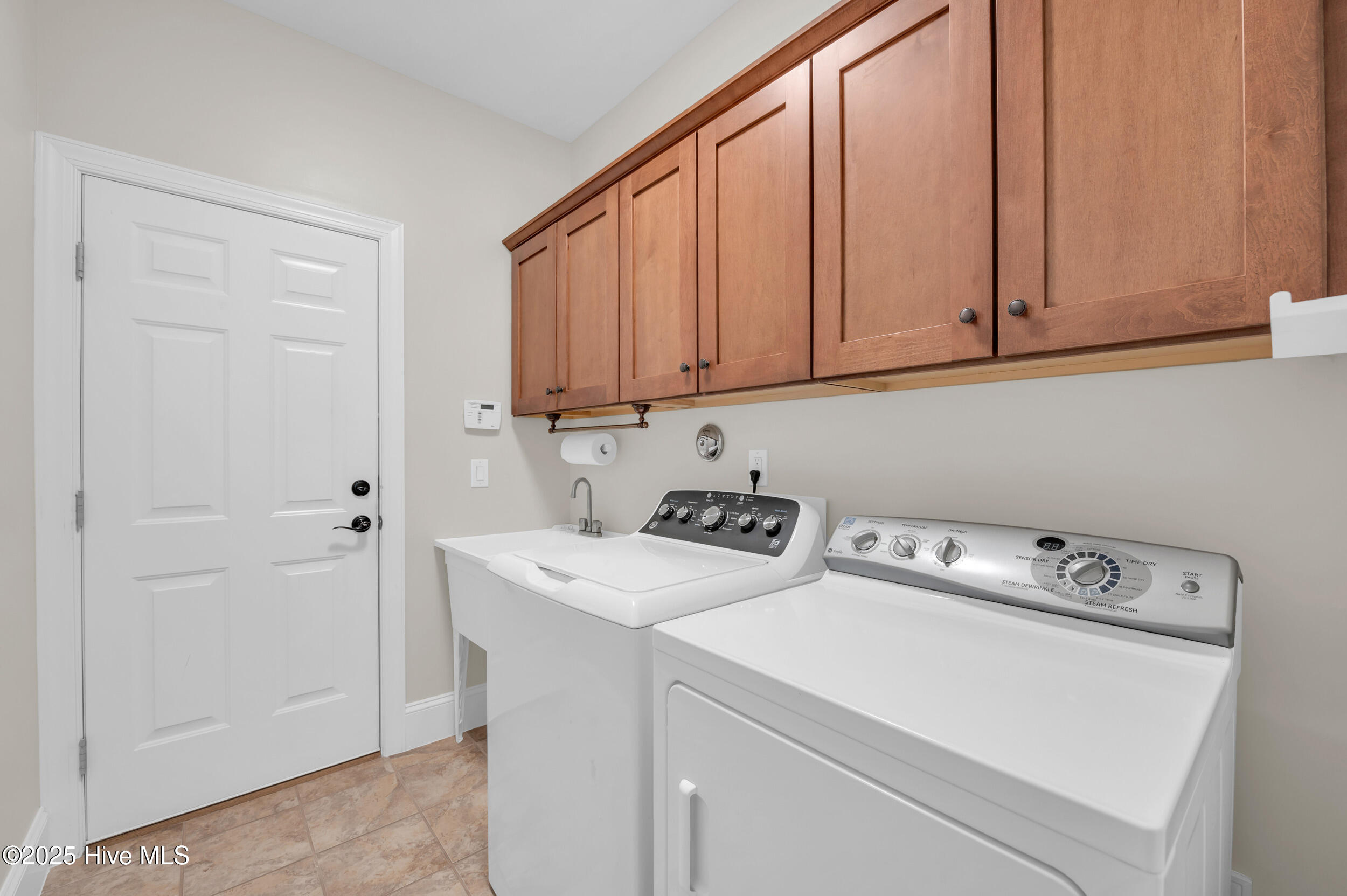 100517542 | Photo 29