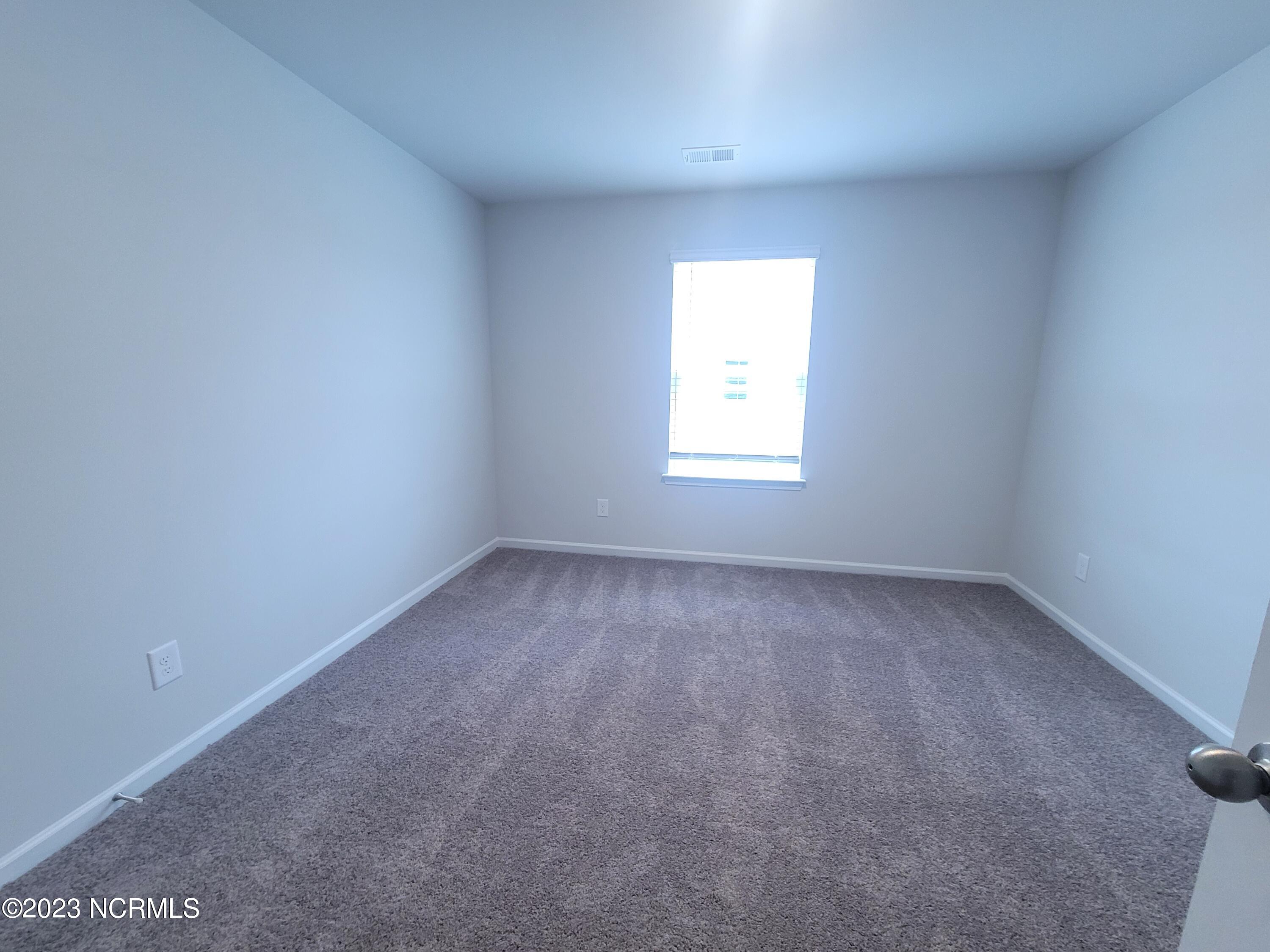 100556788 | Photo 19