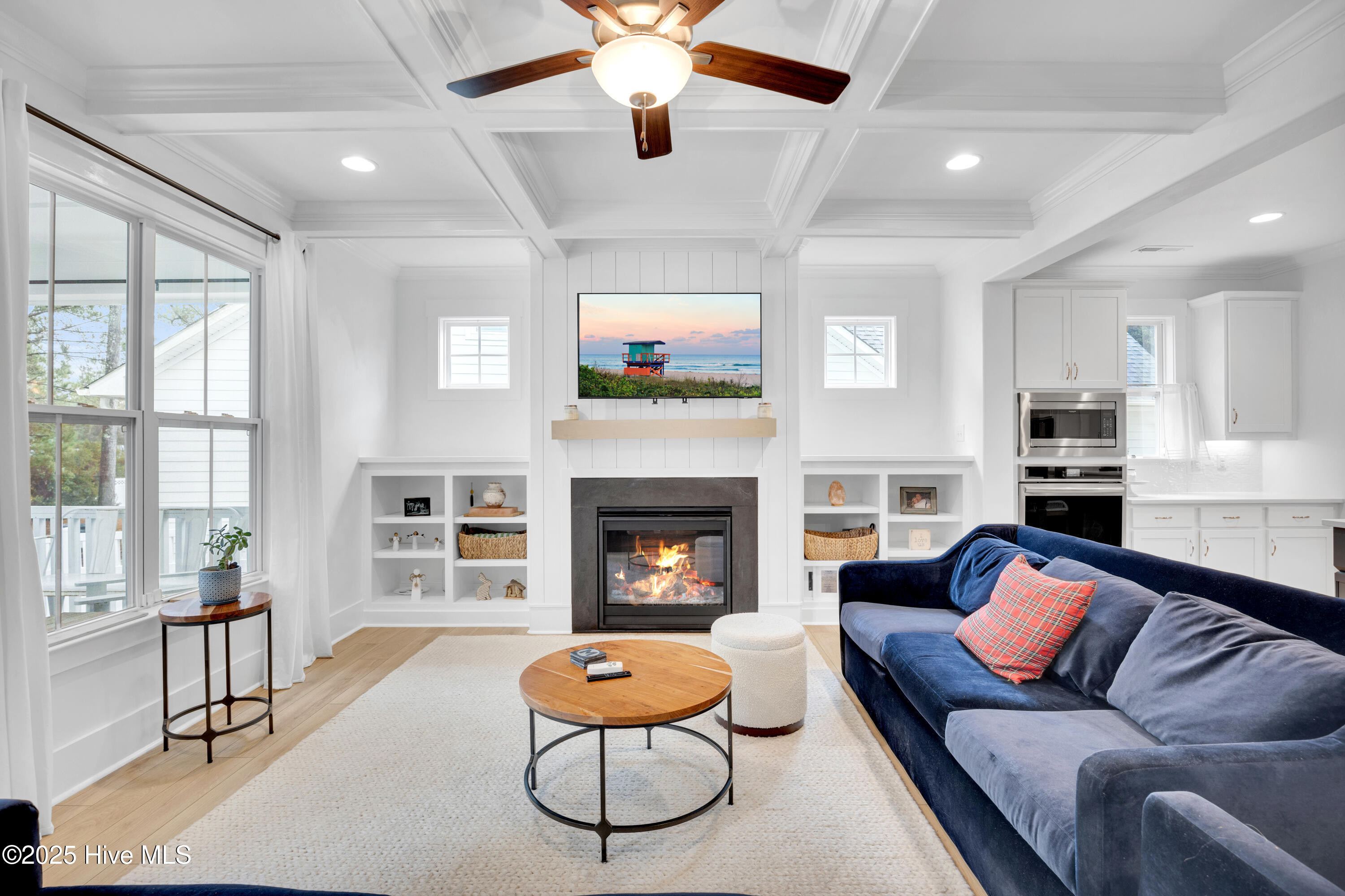 100488919 | Photo 13