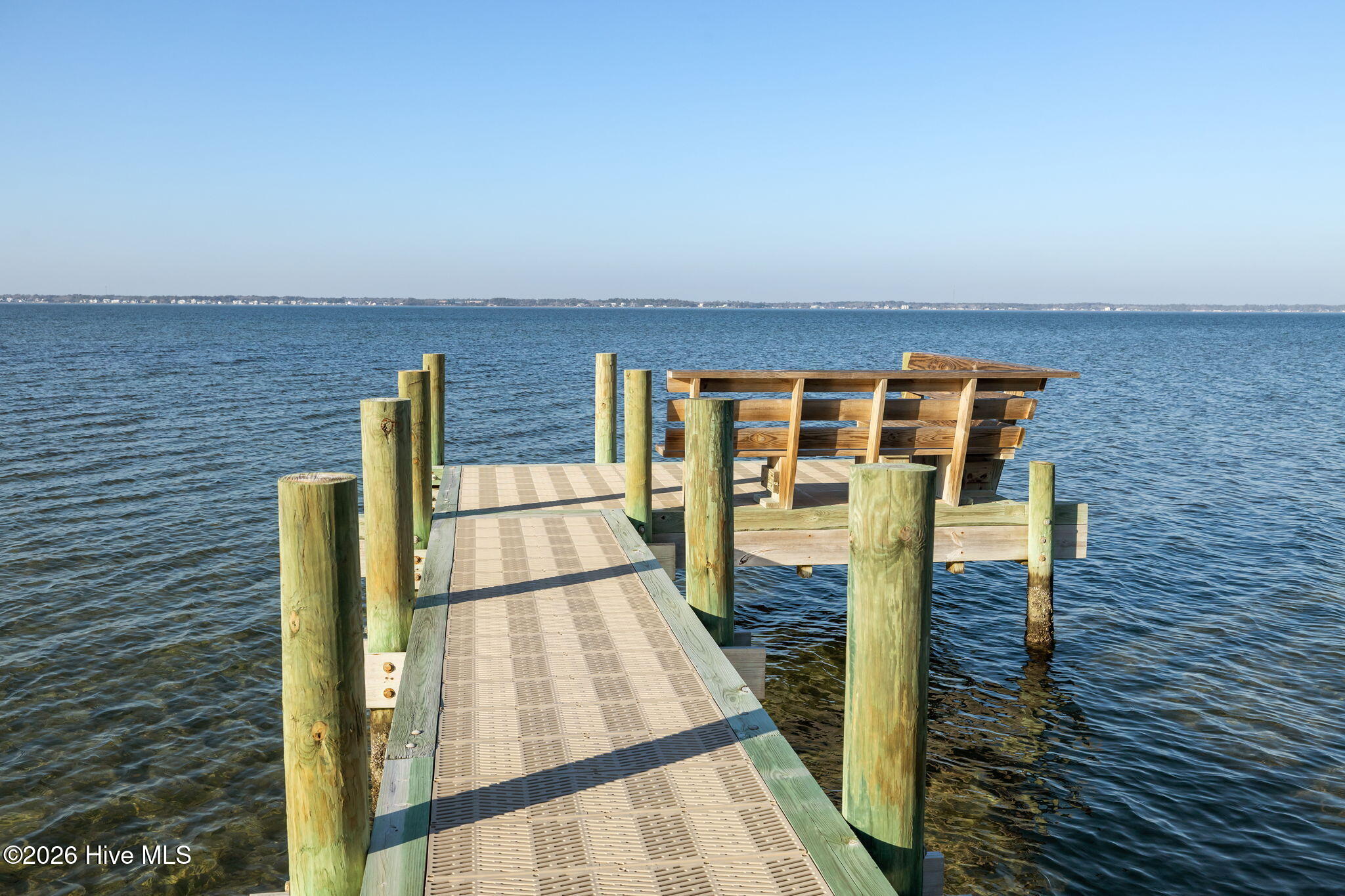 100551365 | Photo 13