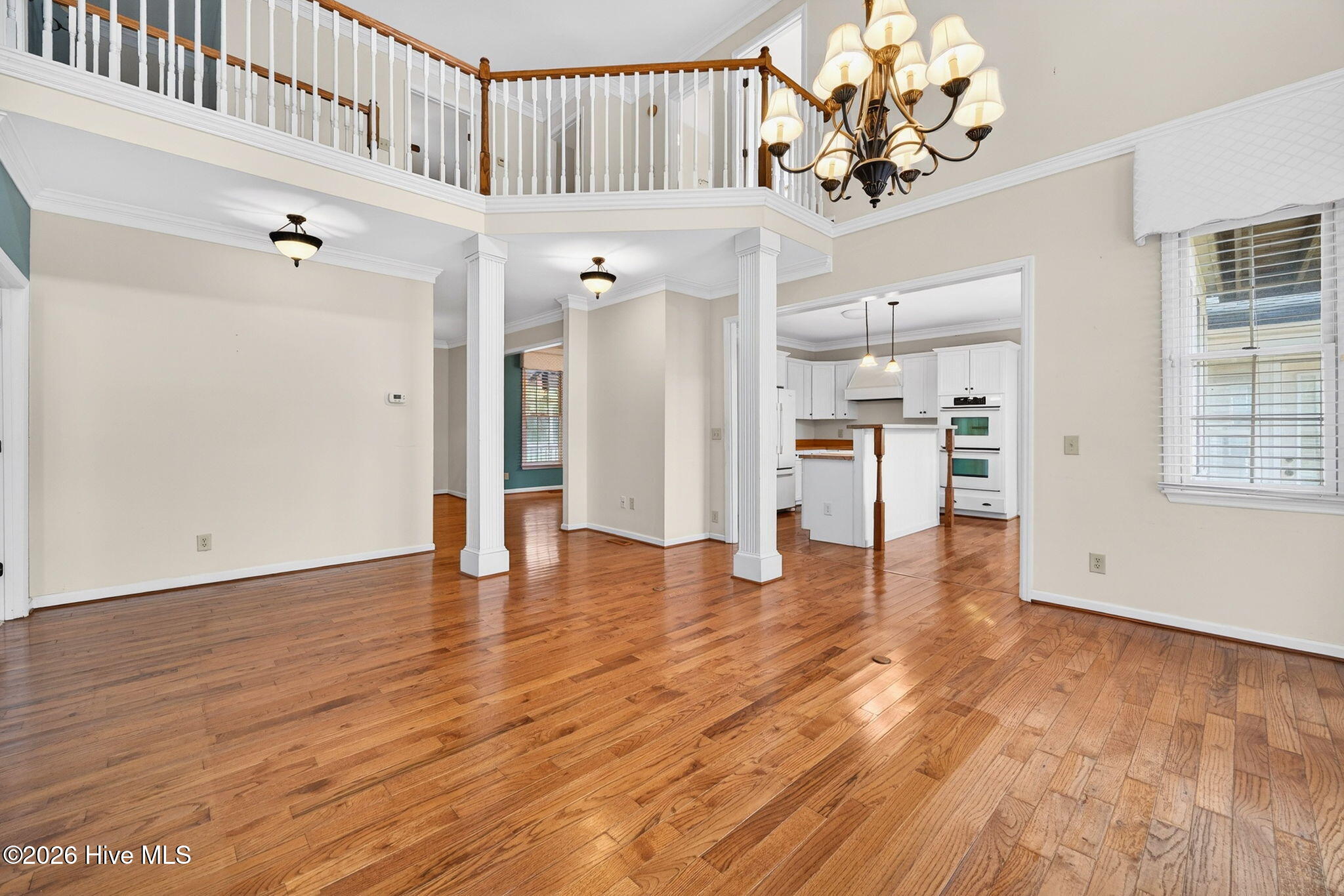 100559541 | Photo 15