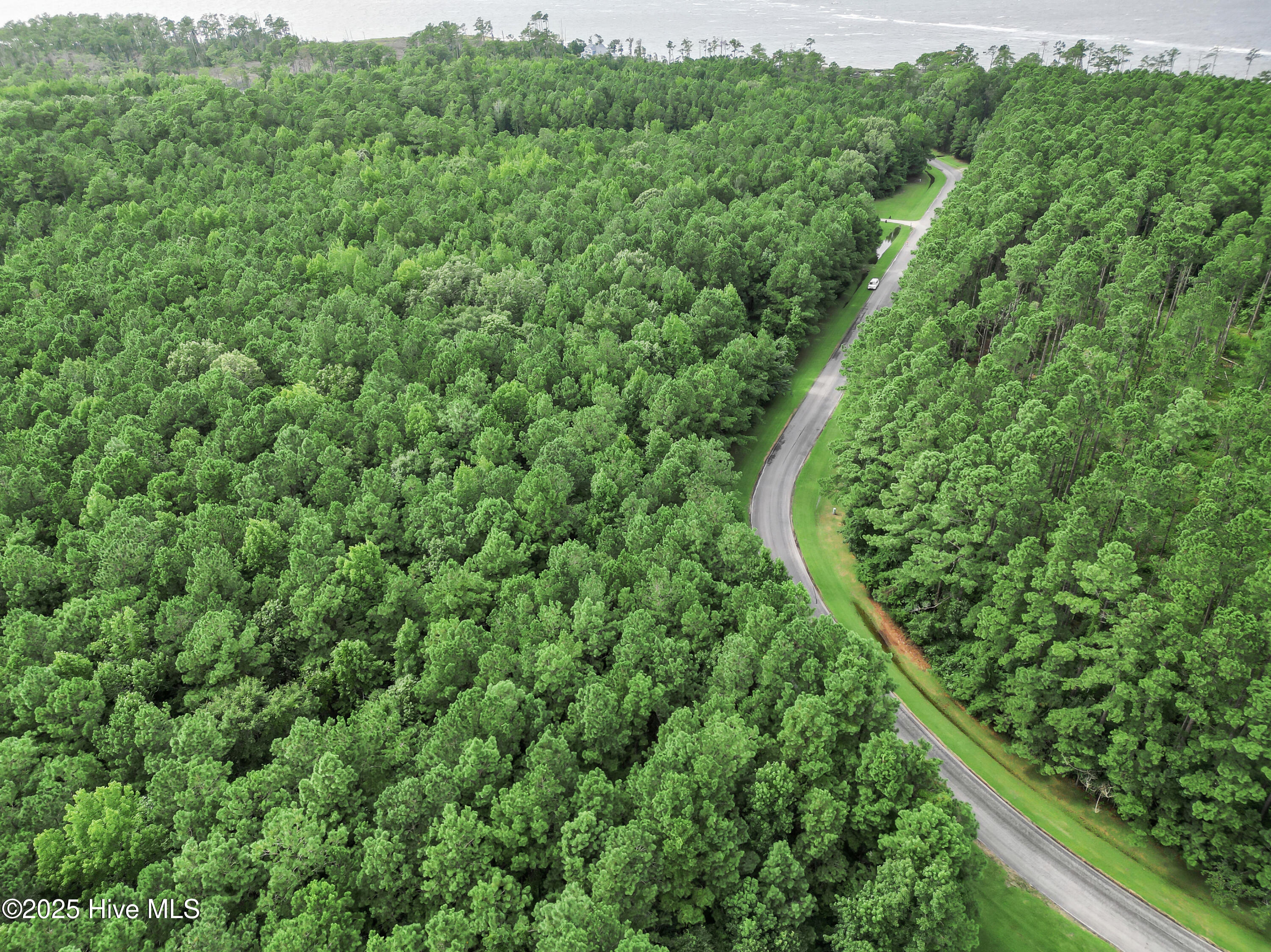 681 Sandy Point Drive N,Beaufort