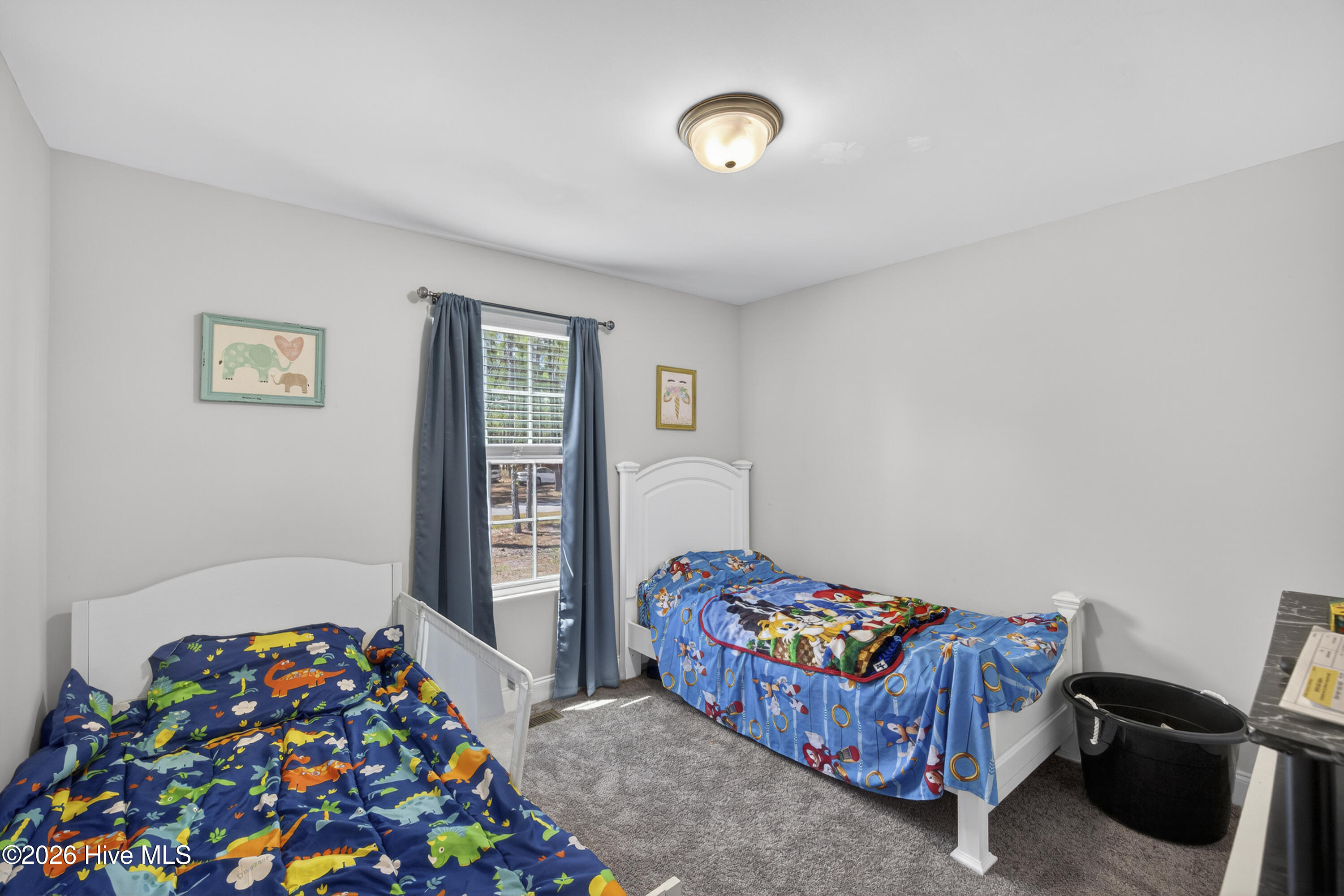 100548706 | Photo 56