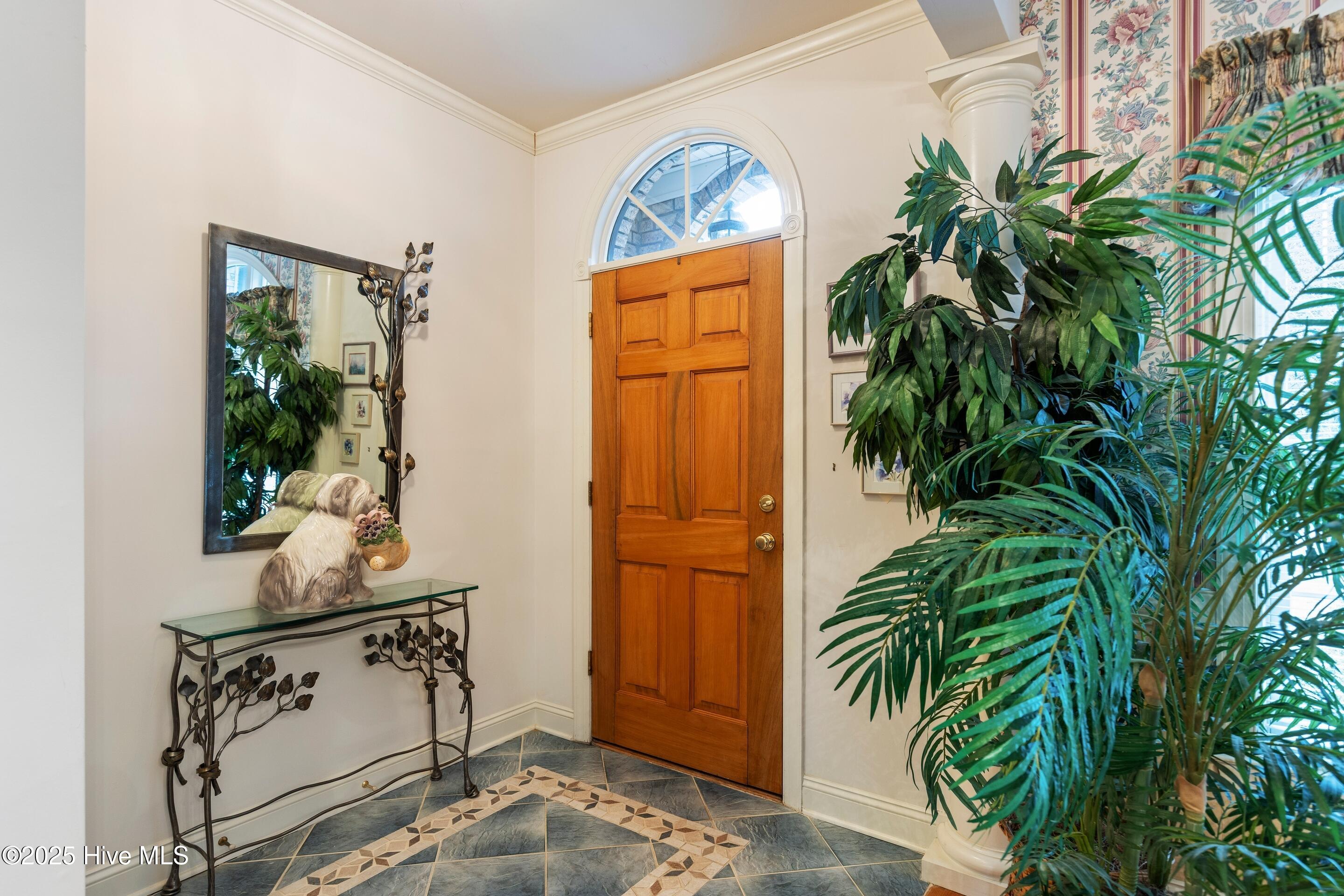 100545020 | Photo 15