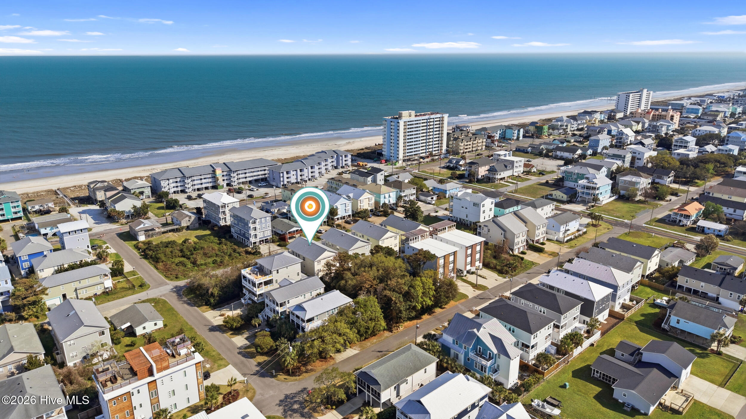 100562364 | Photo 30