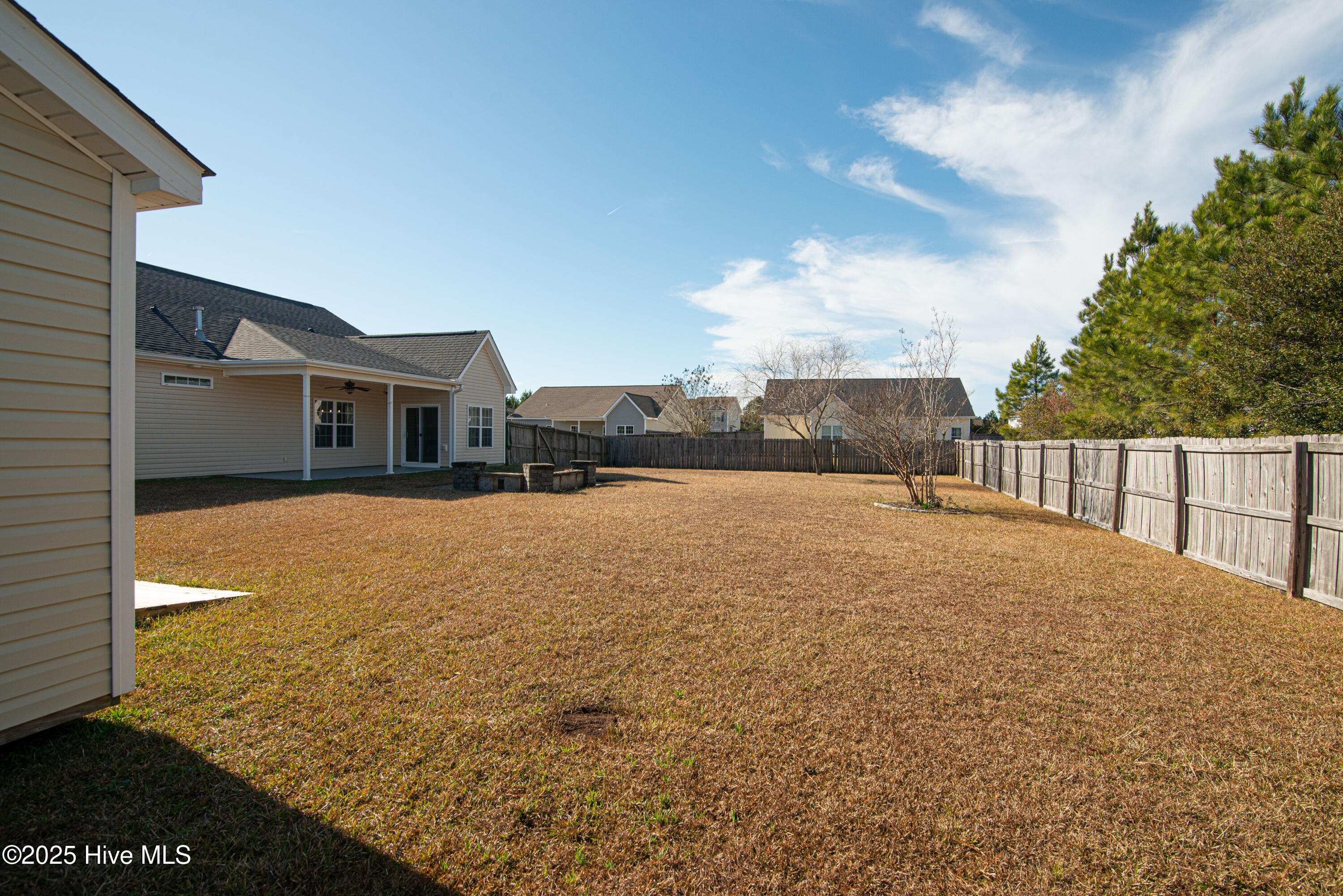 100545574 | Photo 43