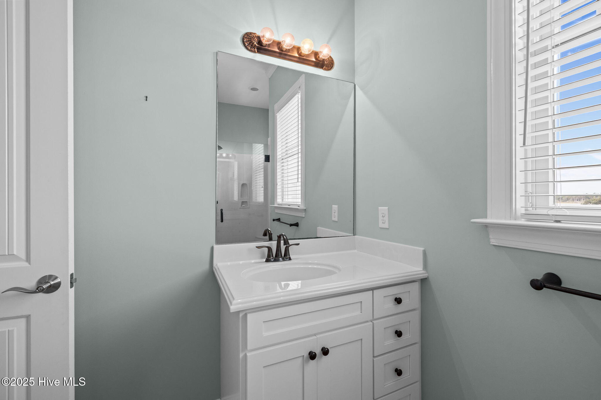 389 Live Oak Road, Newport, NC, 28570