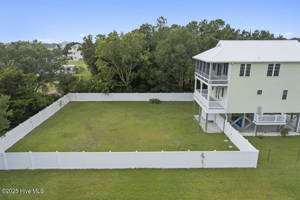 100557456 | Photo 24