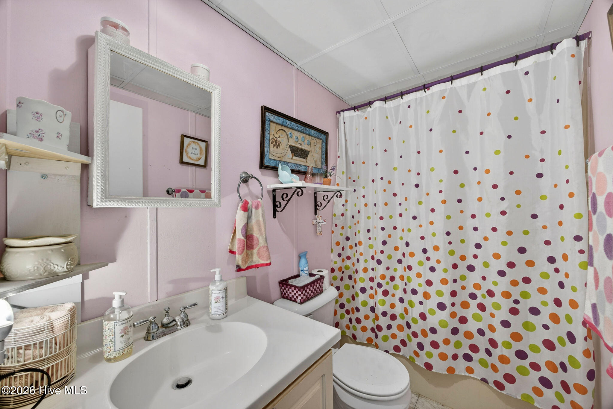 100566333 | Photo 27