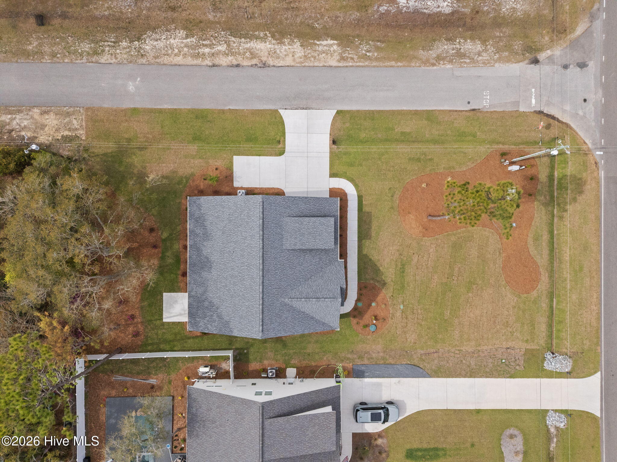 100553165 | Photo 46