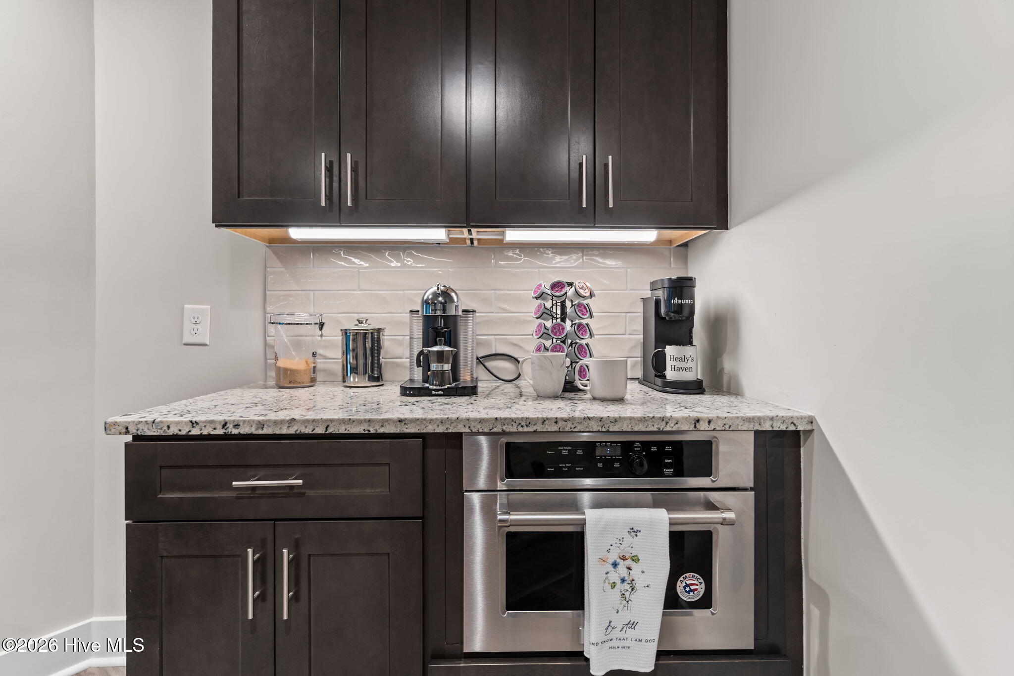 100559500 | Photo 11