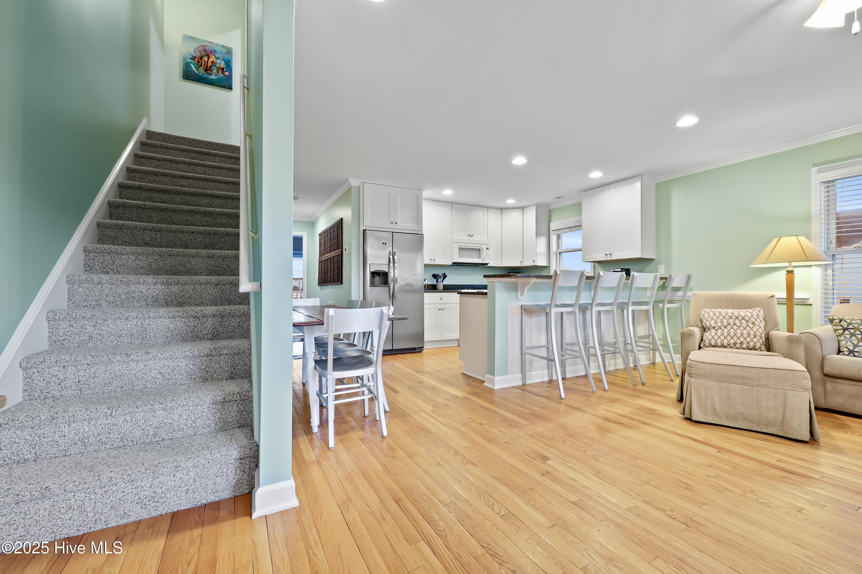 100495853 | Photo 20