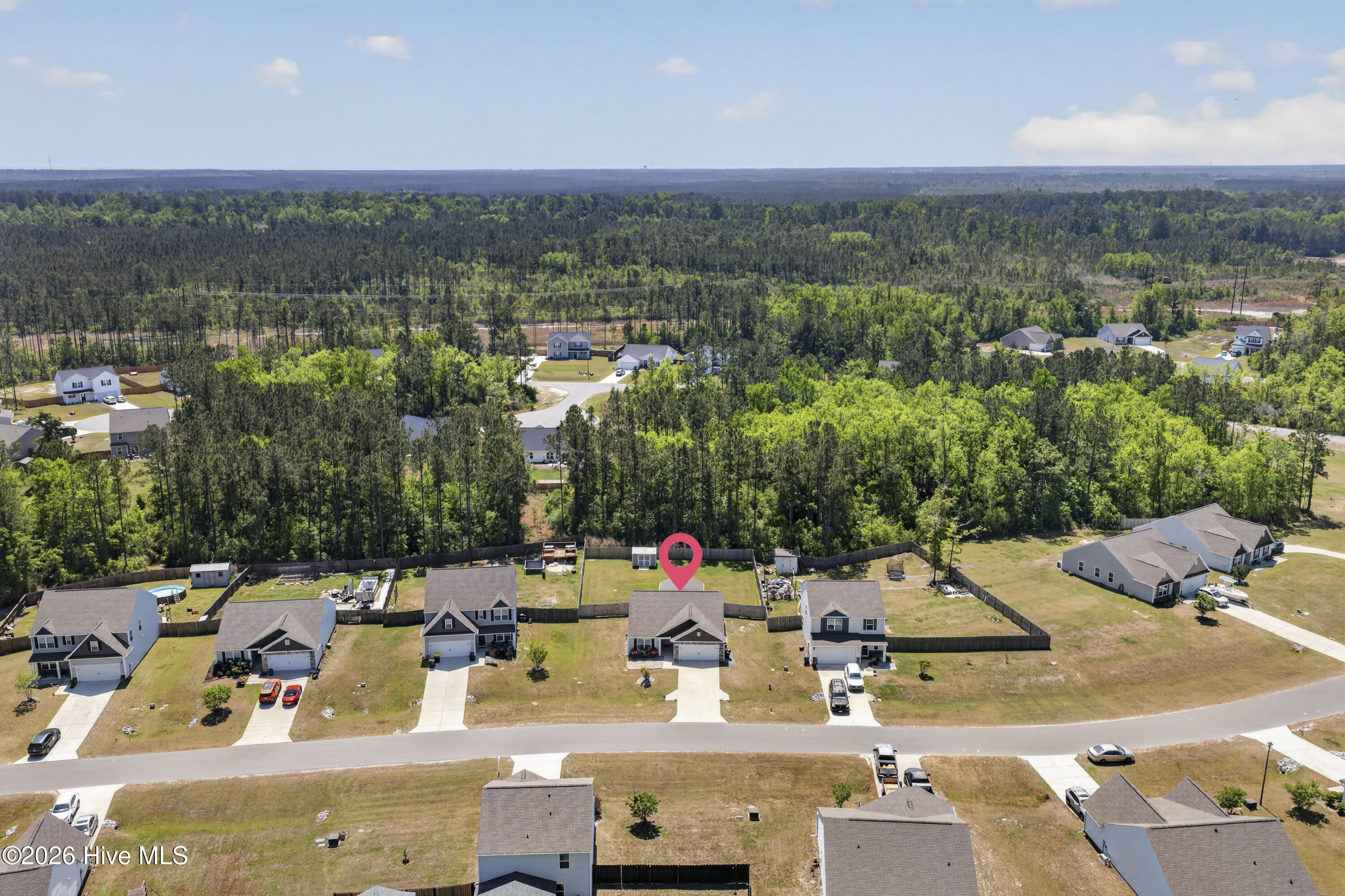 100570076 | Photo 39