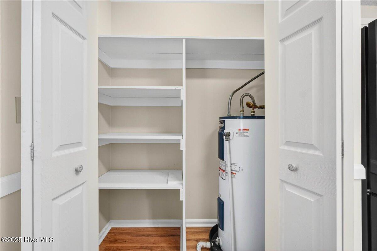 100531435 | Photo 36