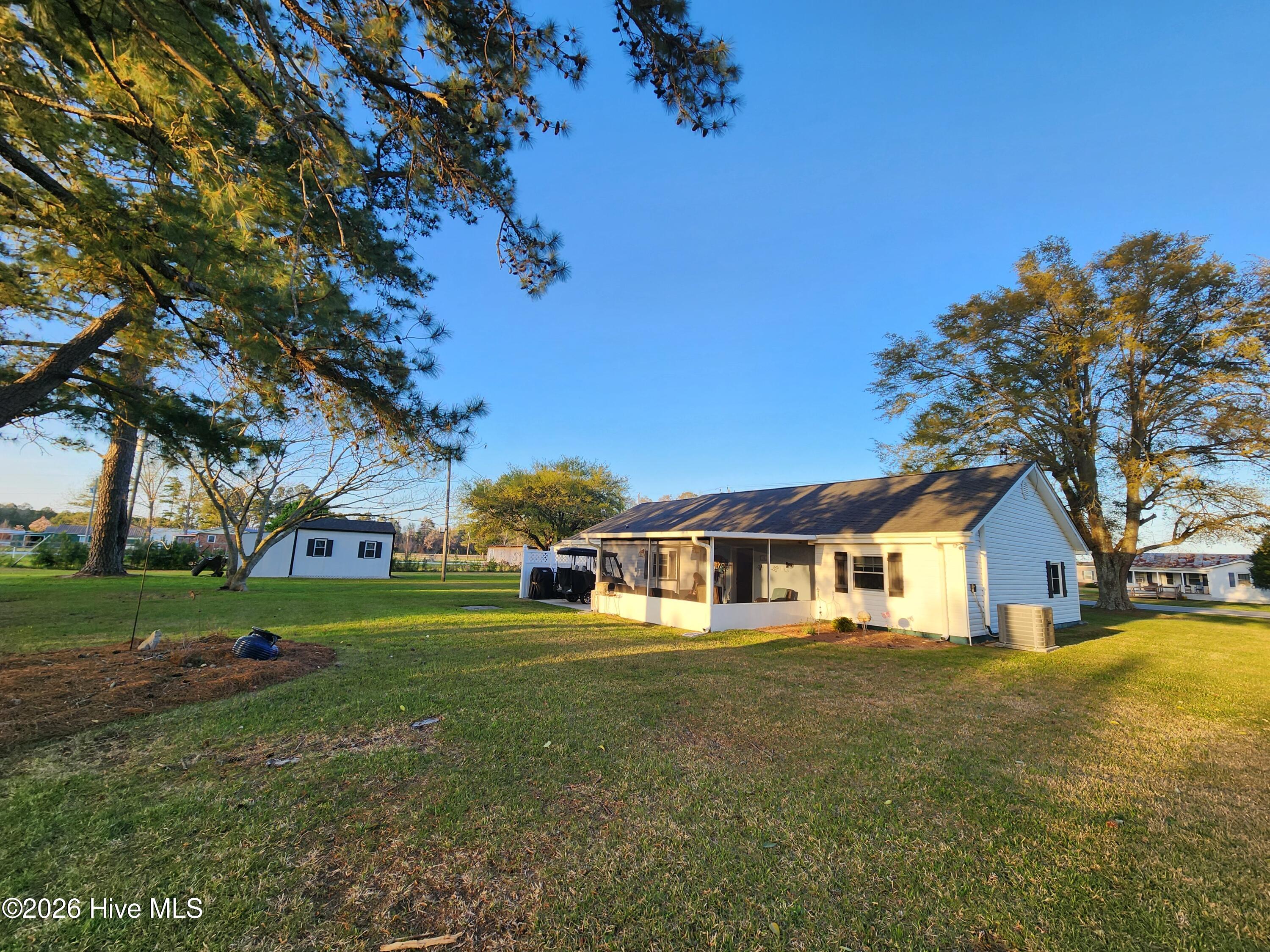 2523 Belgrade Swansboro Road,Maysville