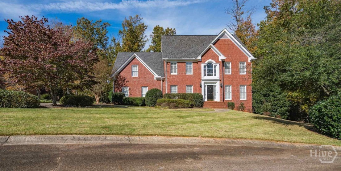Property at 24 Saint Ives Lane