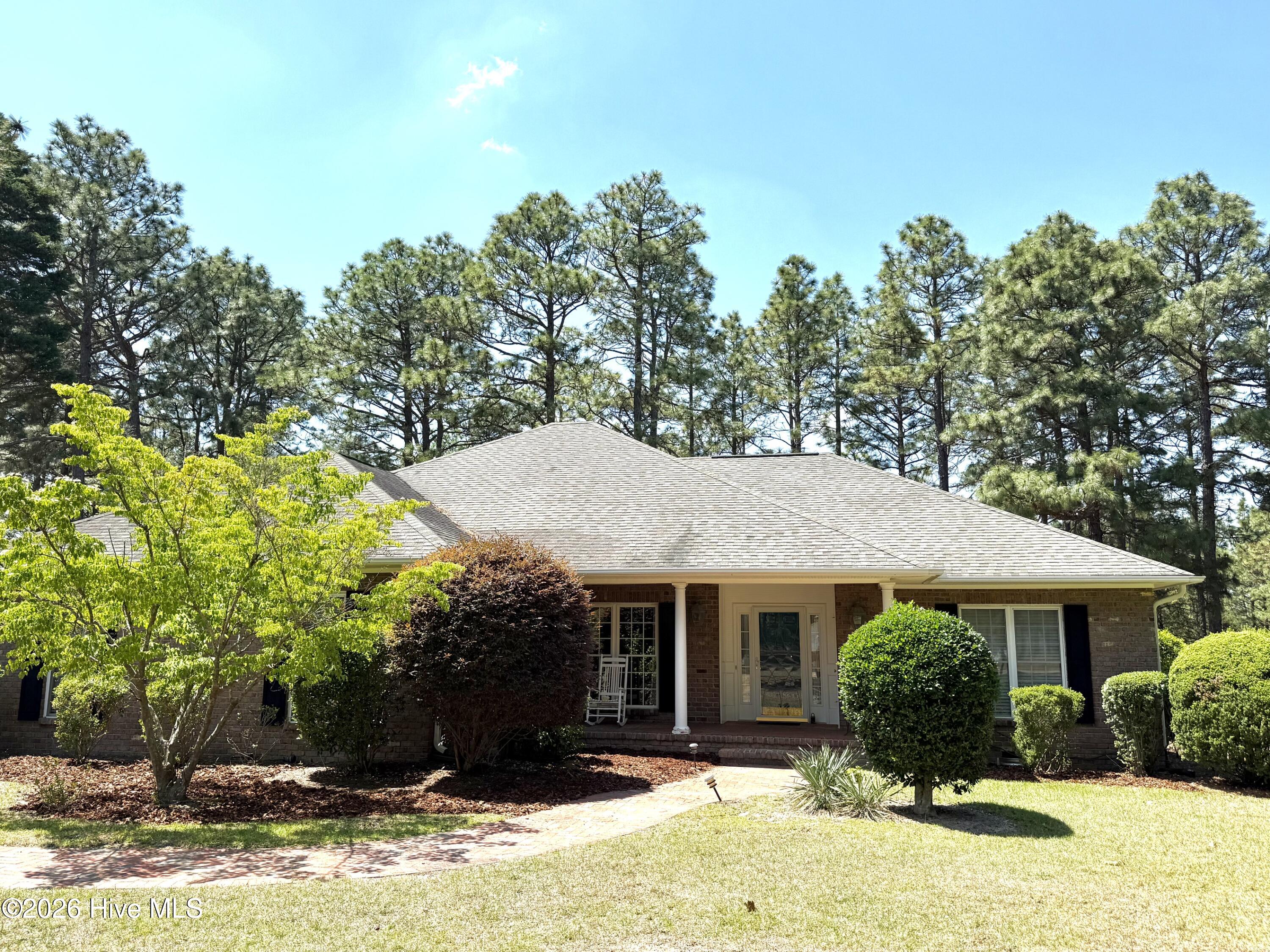 214 Longleaf, West End, North Carolina, 3 Bedrooms Bedrooms, 7 Rooms Rooms,2 BathroomsBathrooms,Single family residence,For sale,Longleaf,100575079 214 Longleaf, West End, North Carolina, 3 Bedrooms Bedrooms, 7 Rooms Rooms,2 BathroomsBathrooms,Single family residence,For sale,Longleaf,100575079