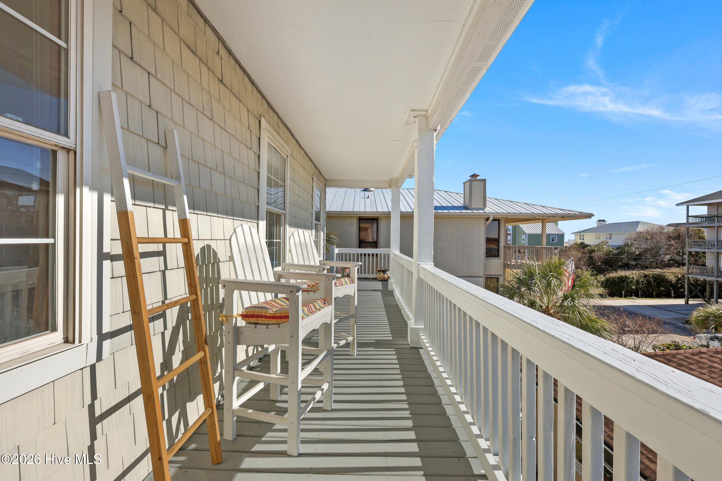 100565486 | Photo 29