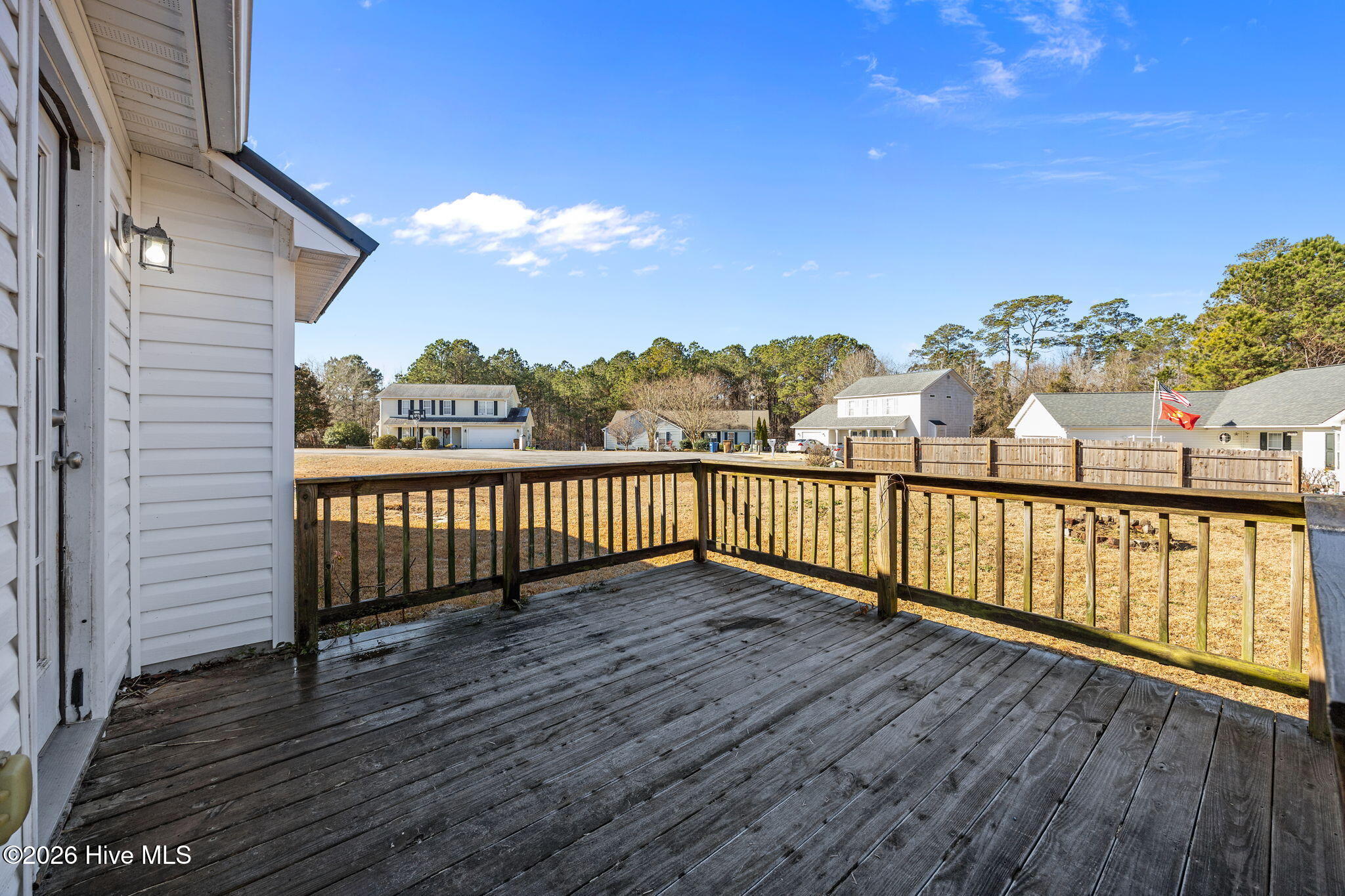 100550152 | Photo 36