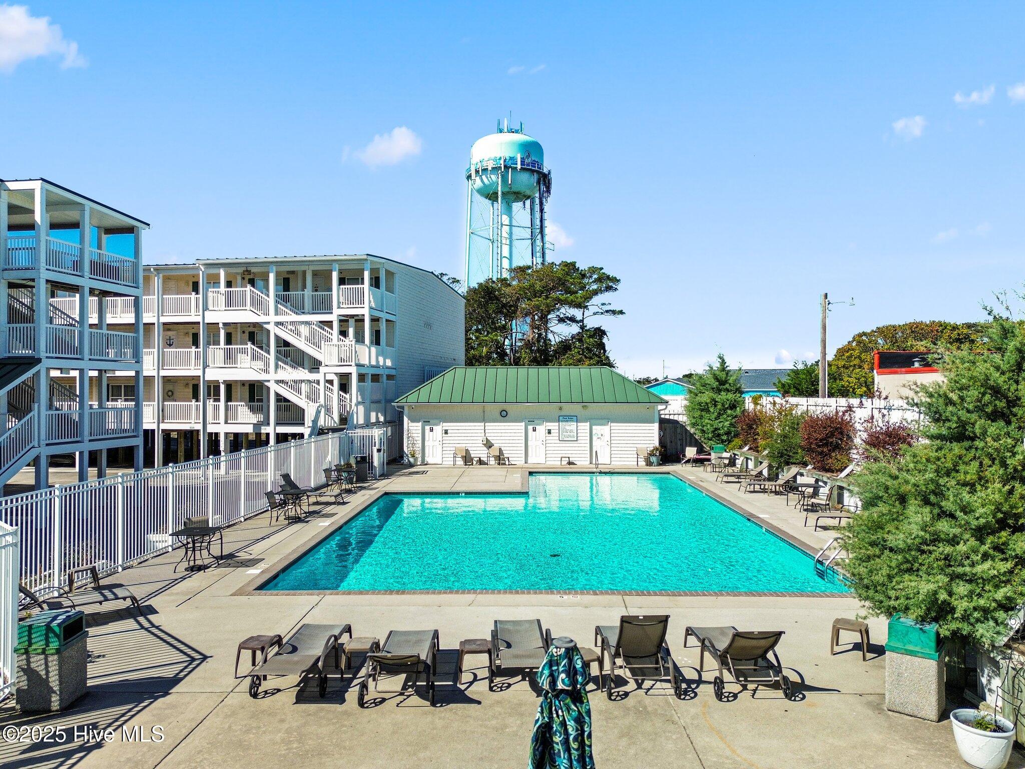 100553289 | Photo 15