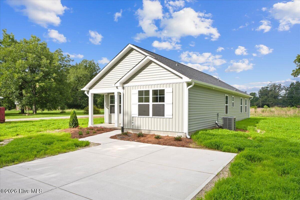 5th image of 104 Lee St, Roseboro, NC 28382 | MLS# 100595321