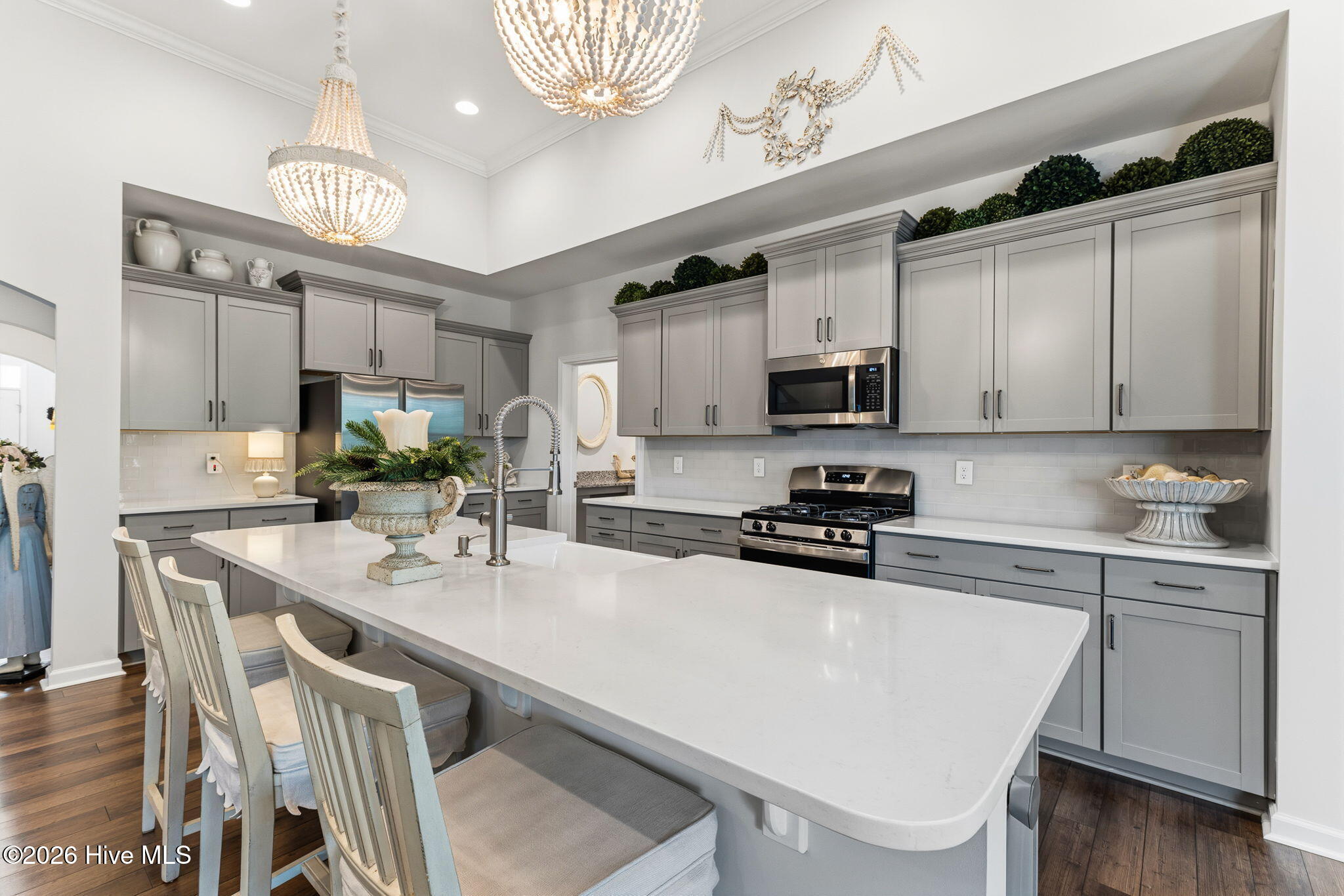 100568500 | Photo 20