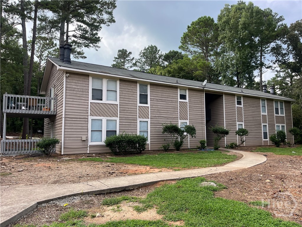 Property at 120 Pinehurst Court