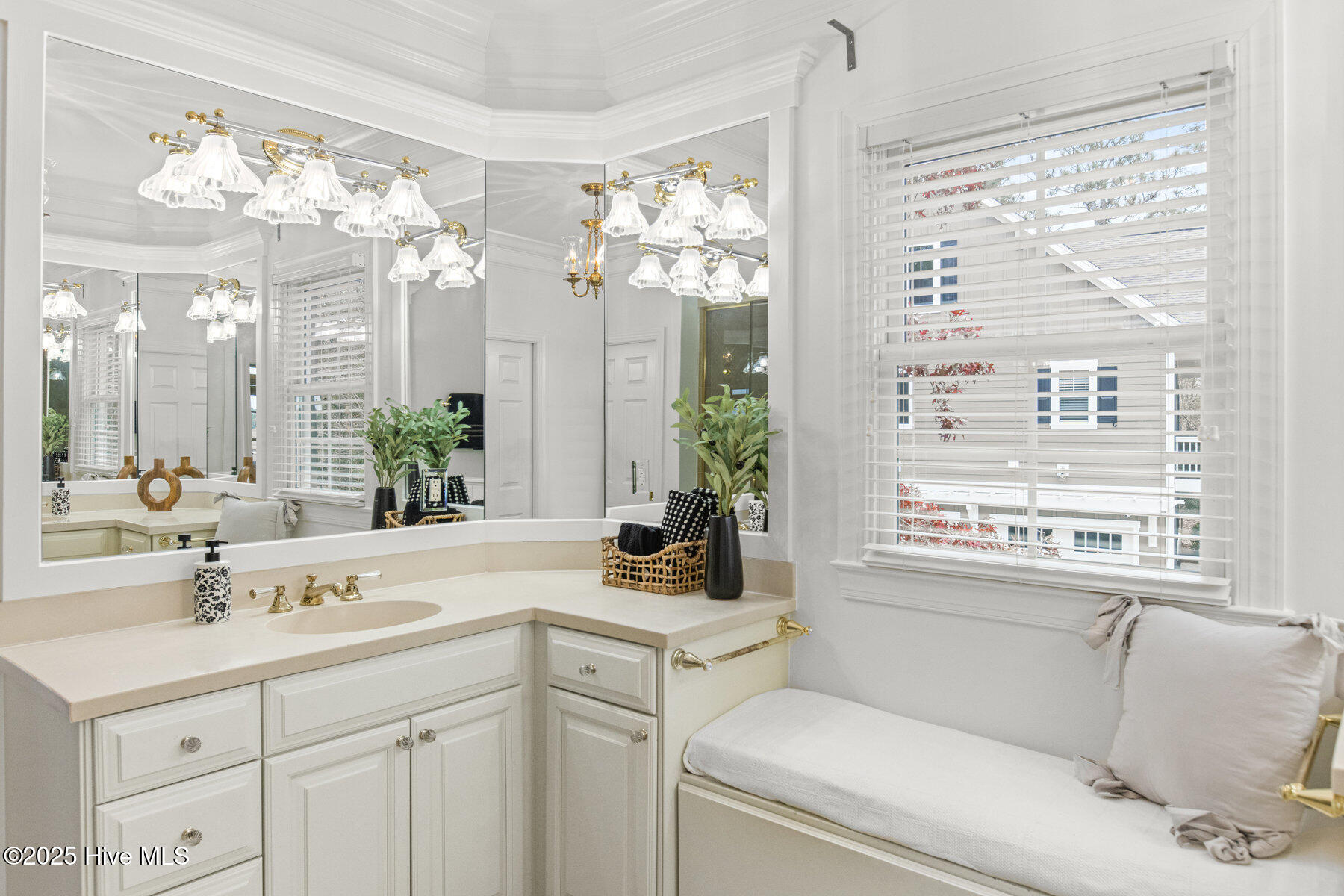 100544952 | Photo 32