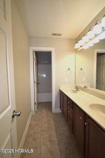 100558336 | Photo 20