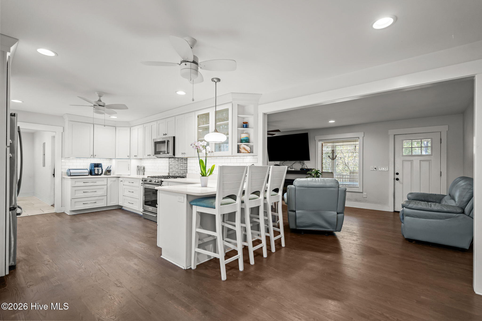 102 Fox Run Drive, Hampstead, NC, 28443