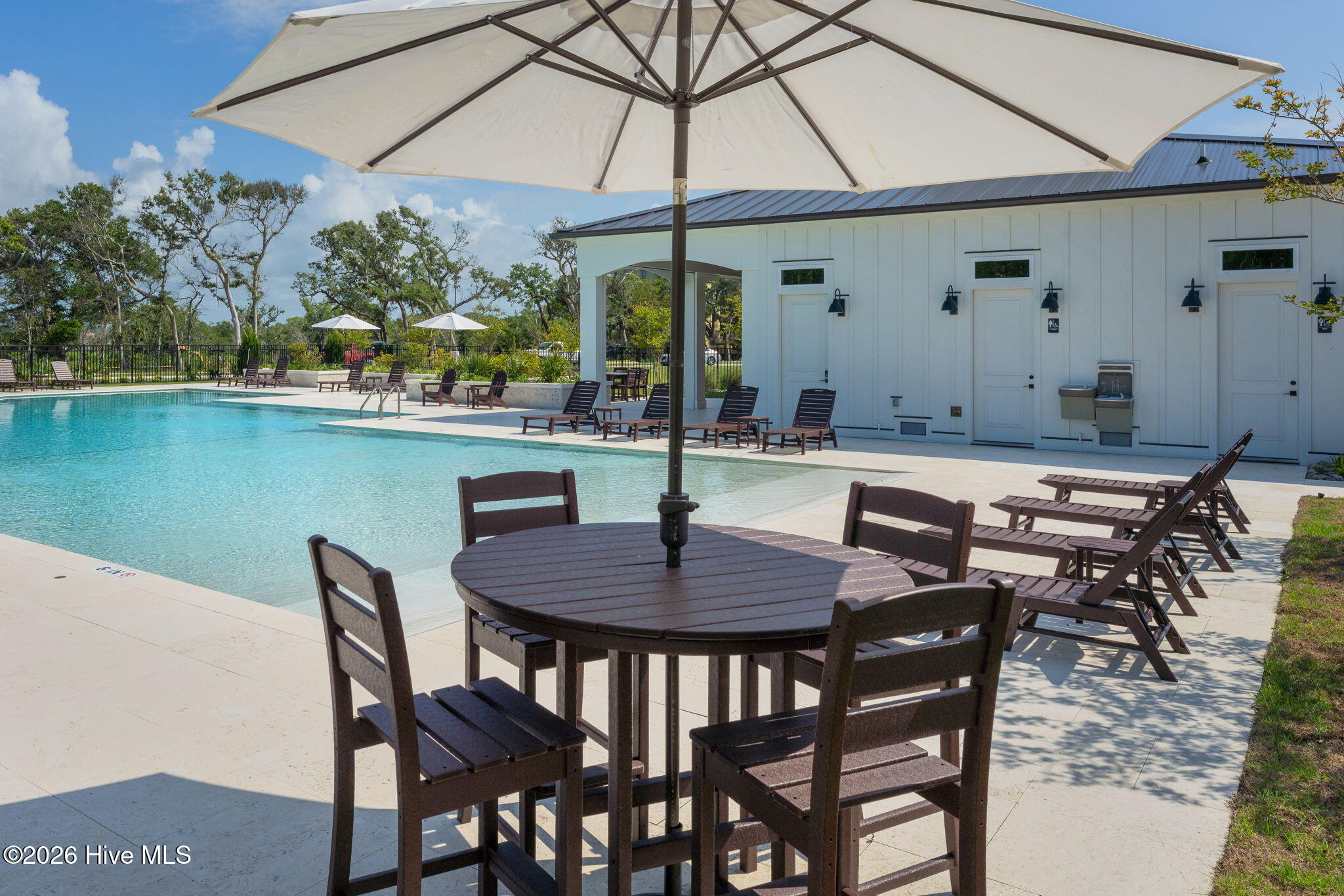 70 Peregrine Court, Surf City, NC, 28445