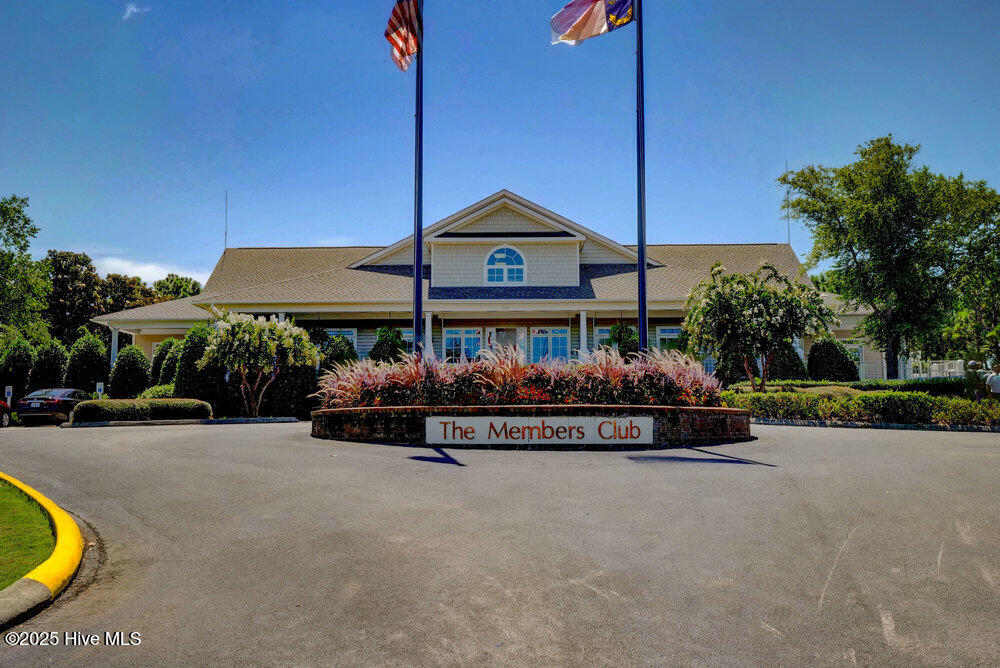 100526427 | Photo 35