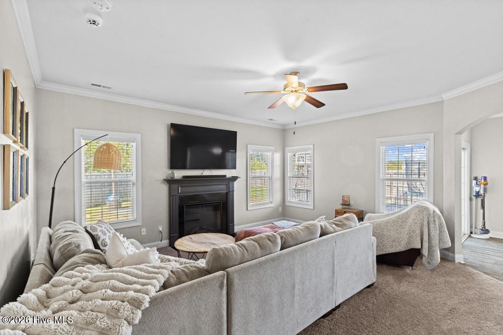 100562207 | Photo 20