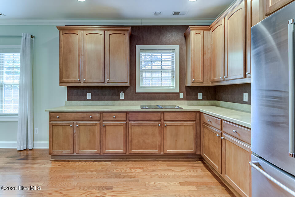 100569553 | Photo 10