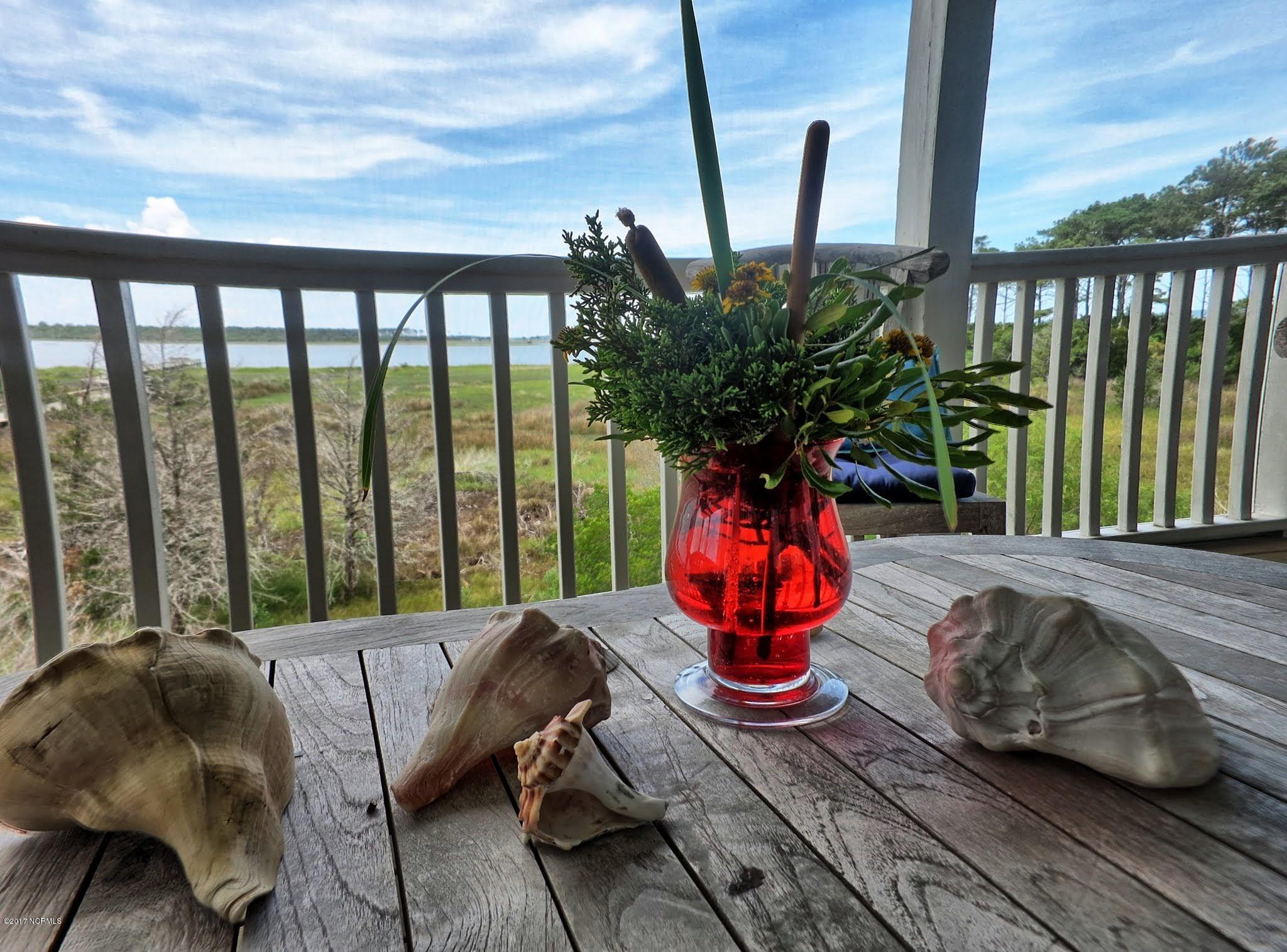 141 East Drive,Harkers Island