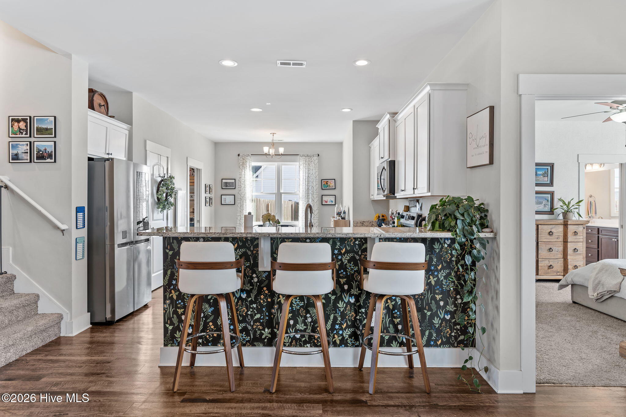 100558156 | Photo 20