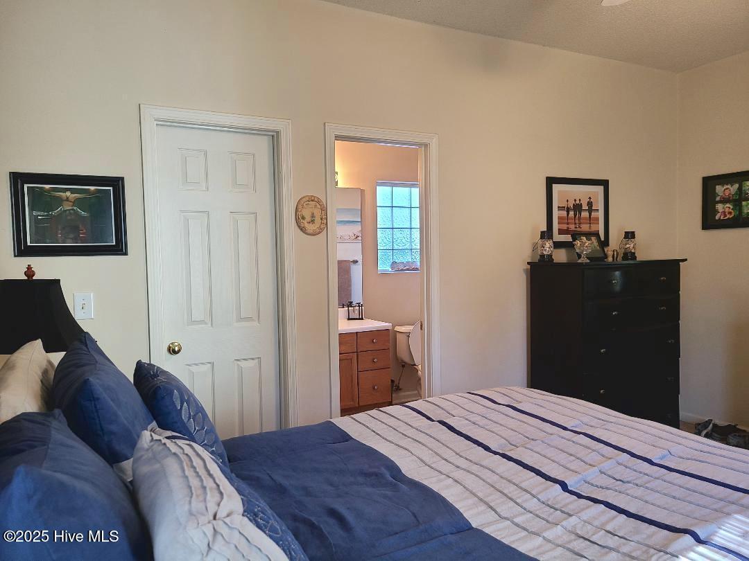 100545886 | Photo 17