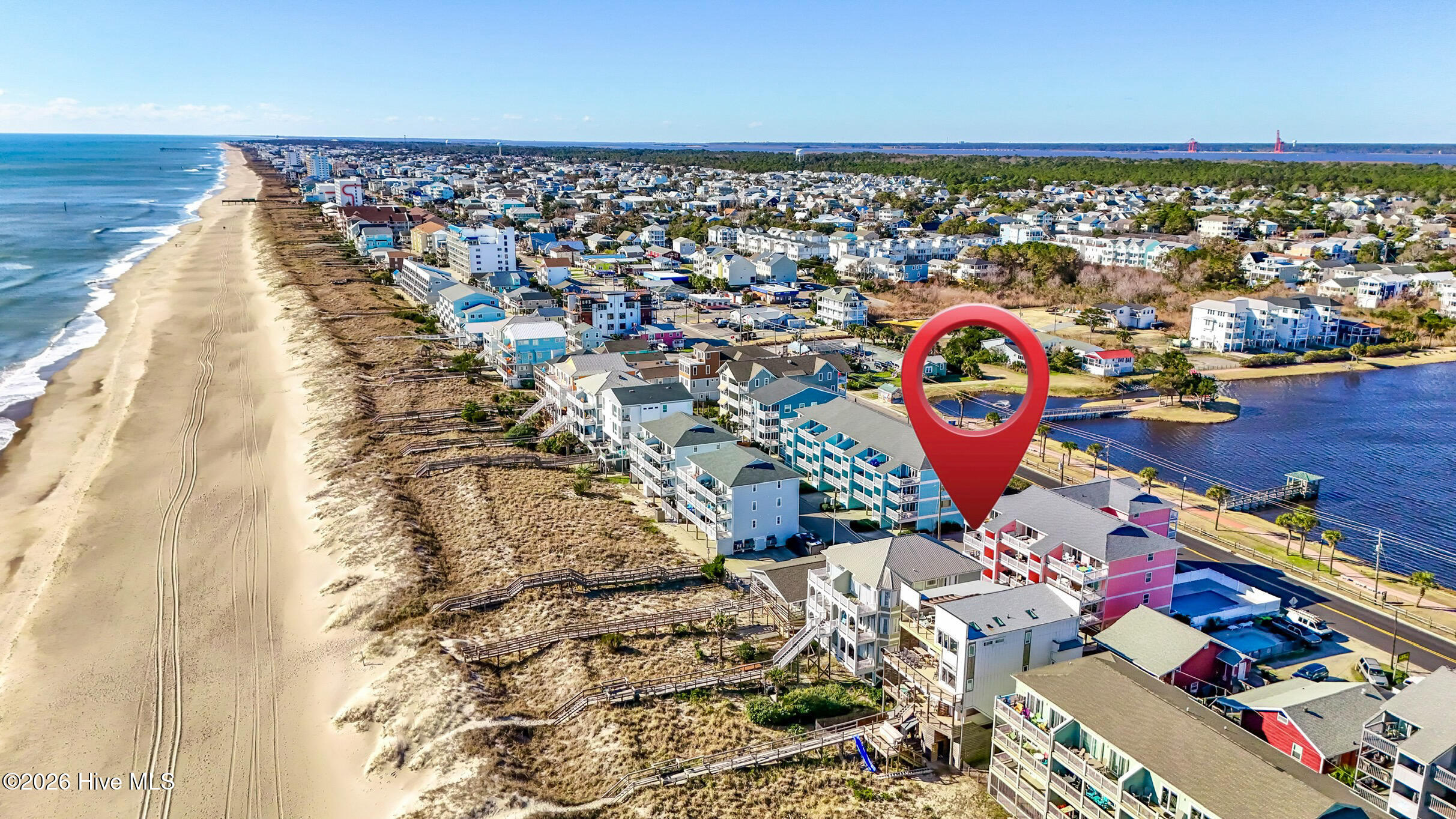 100552115 | Photo 42