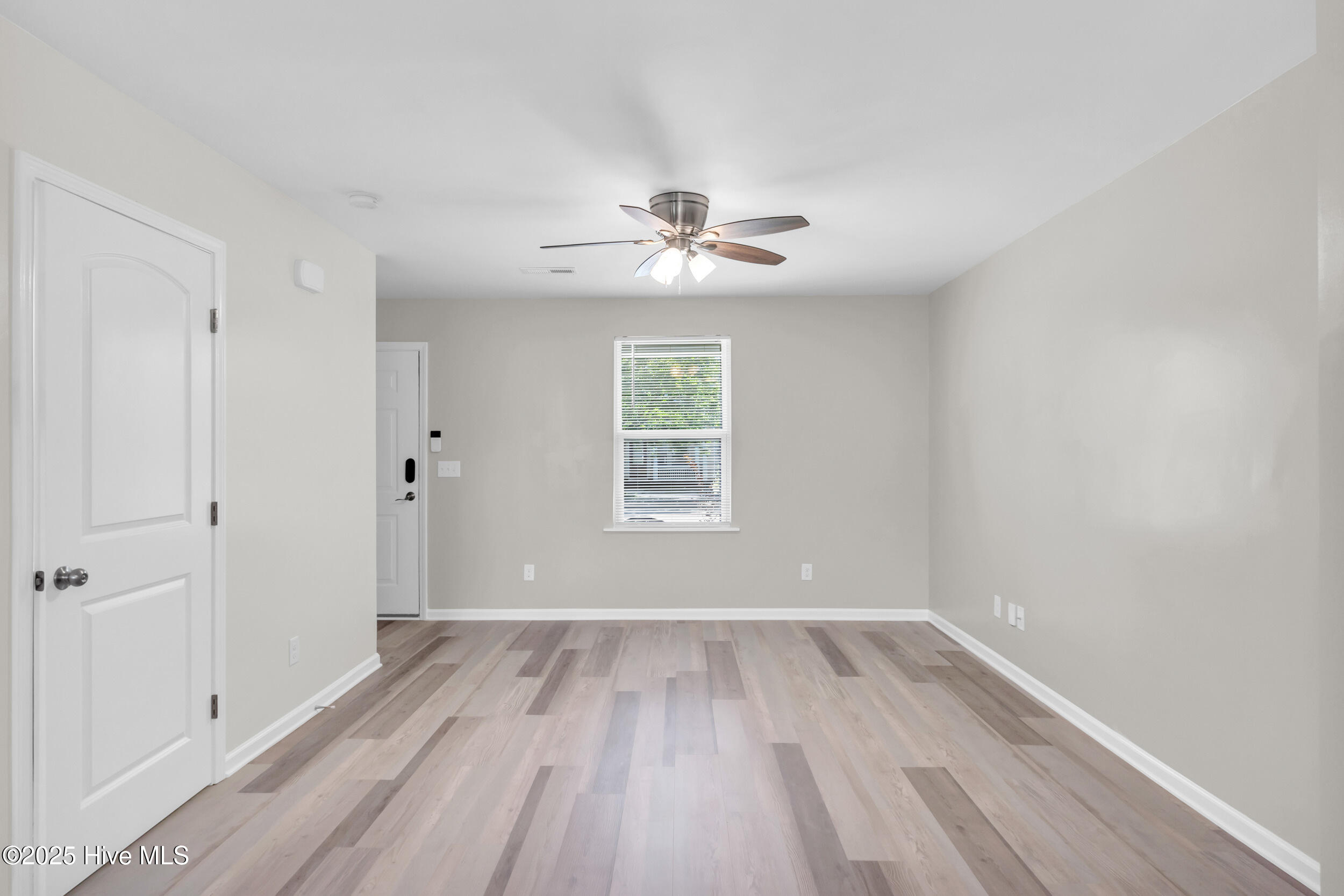 1004 s 8th st -00006